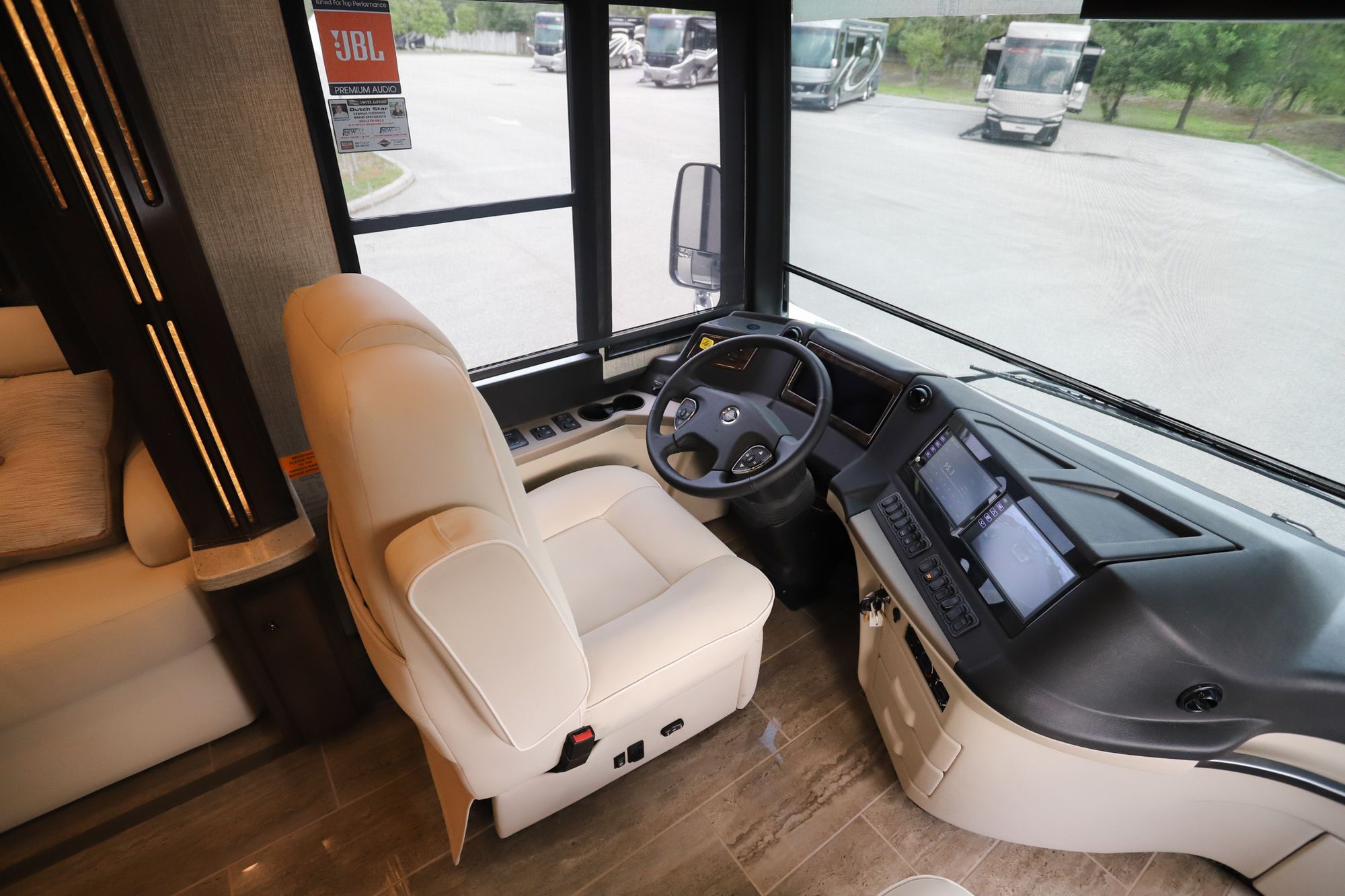 New 2022 Newmar Dutch Star 4326 Class A  For Sale