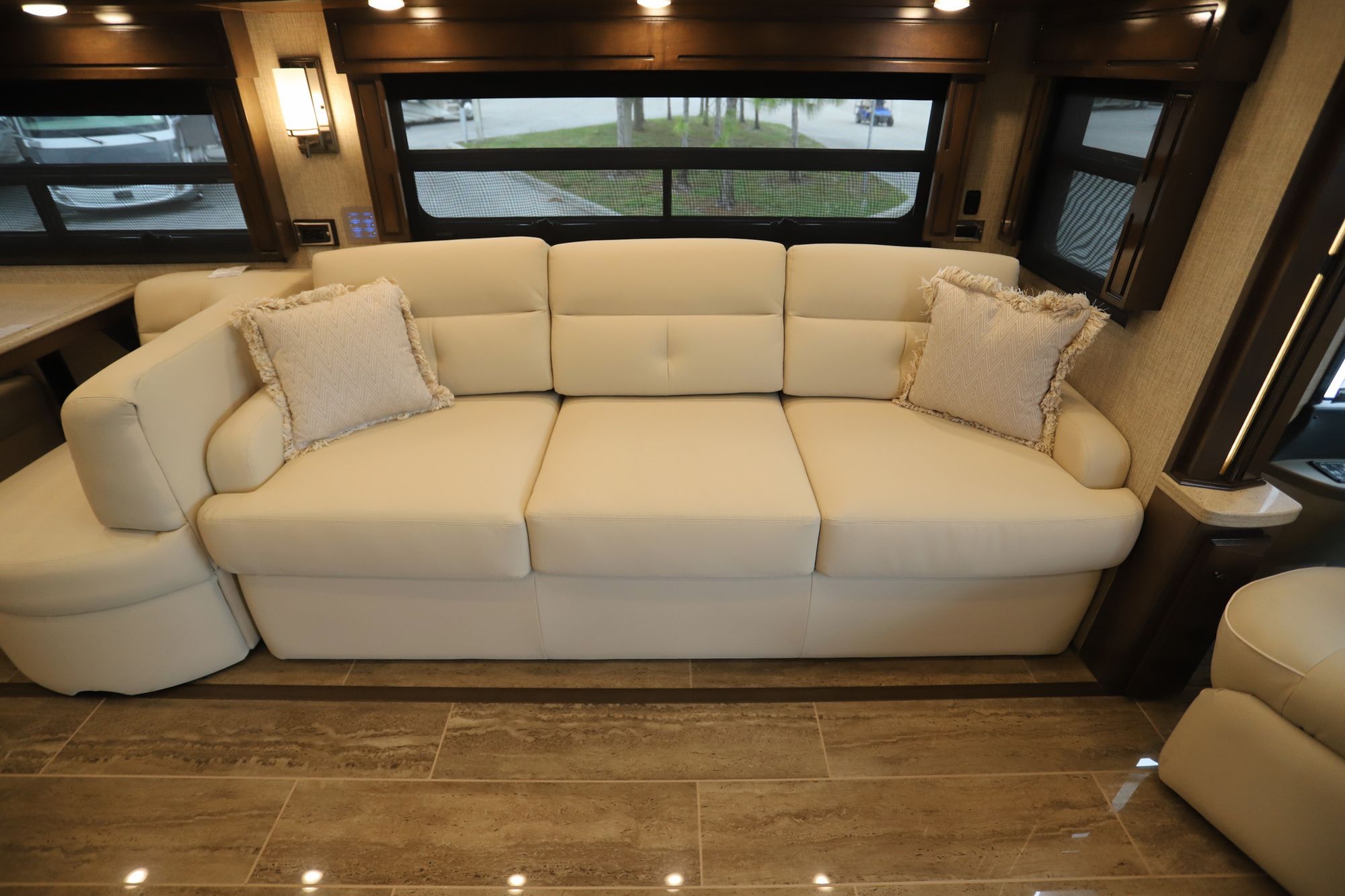 New 2022 Newmar Dutch Star 4326 Class A  For Sale