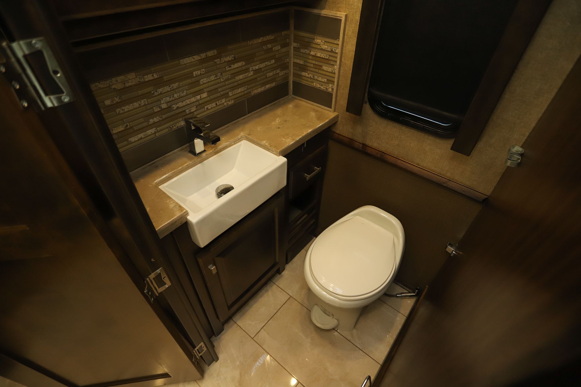 Used 2018 Tiffin Motor Homes Phaeton 40IH Class A  For Sale