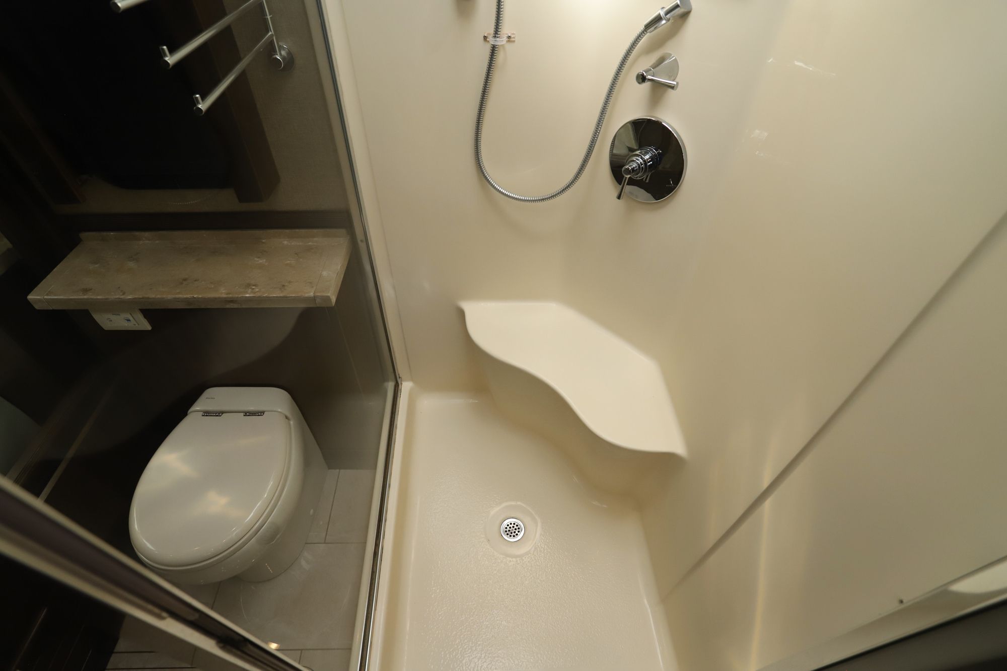 Used 2018 Tiffin Motor Homes Phaeton 40IH Class A  For Sale