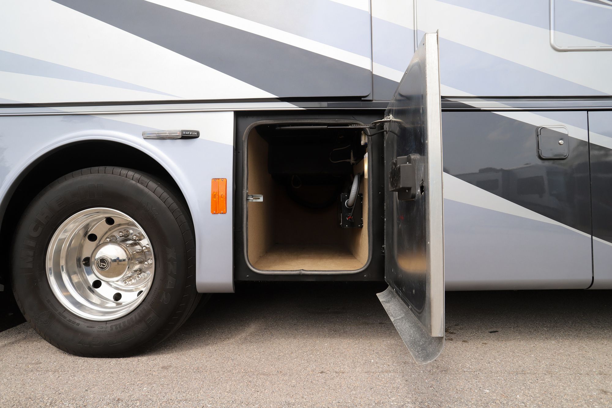 Used 2018 Tiffin Motor Homes Phaeton 40IH Class A  For Sale