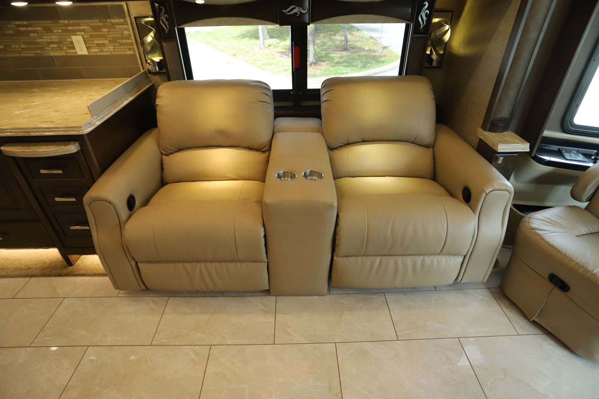 Used 2018 Tiffin Motor Homes Phaeton 40IH Class A  For Sale