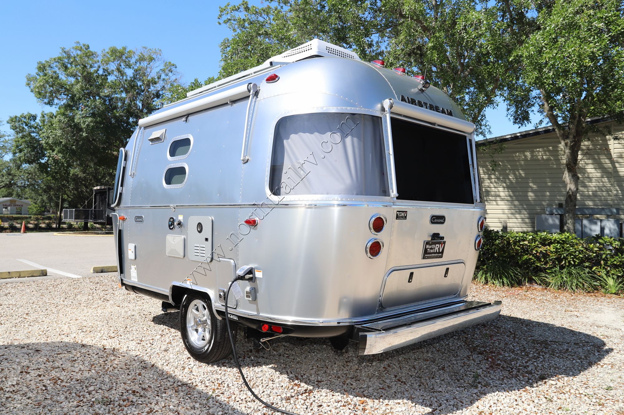 New 2022 Airstream Caravel 16RB Travel Trailer  For Sale