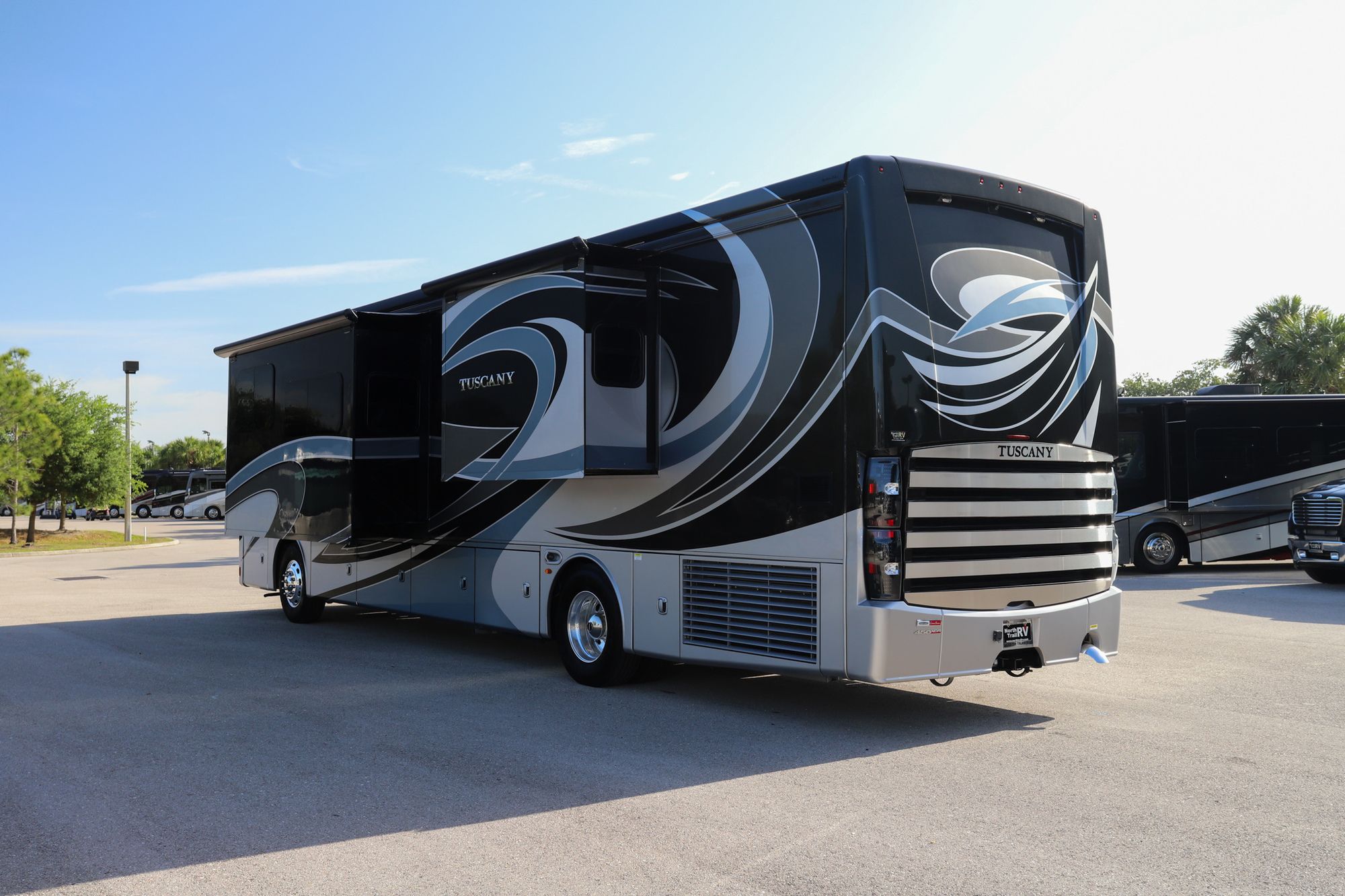 Used 2019 Thor Tuscany 40RT Class A  For Sale