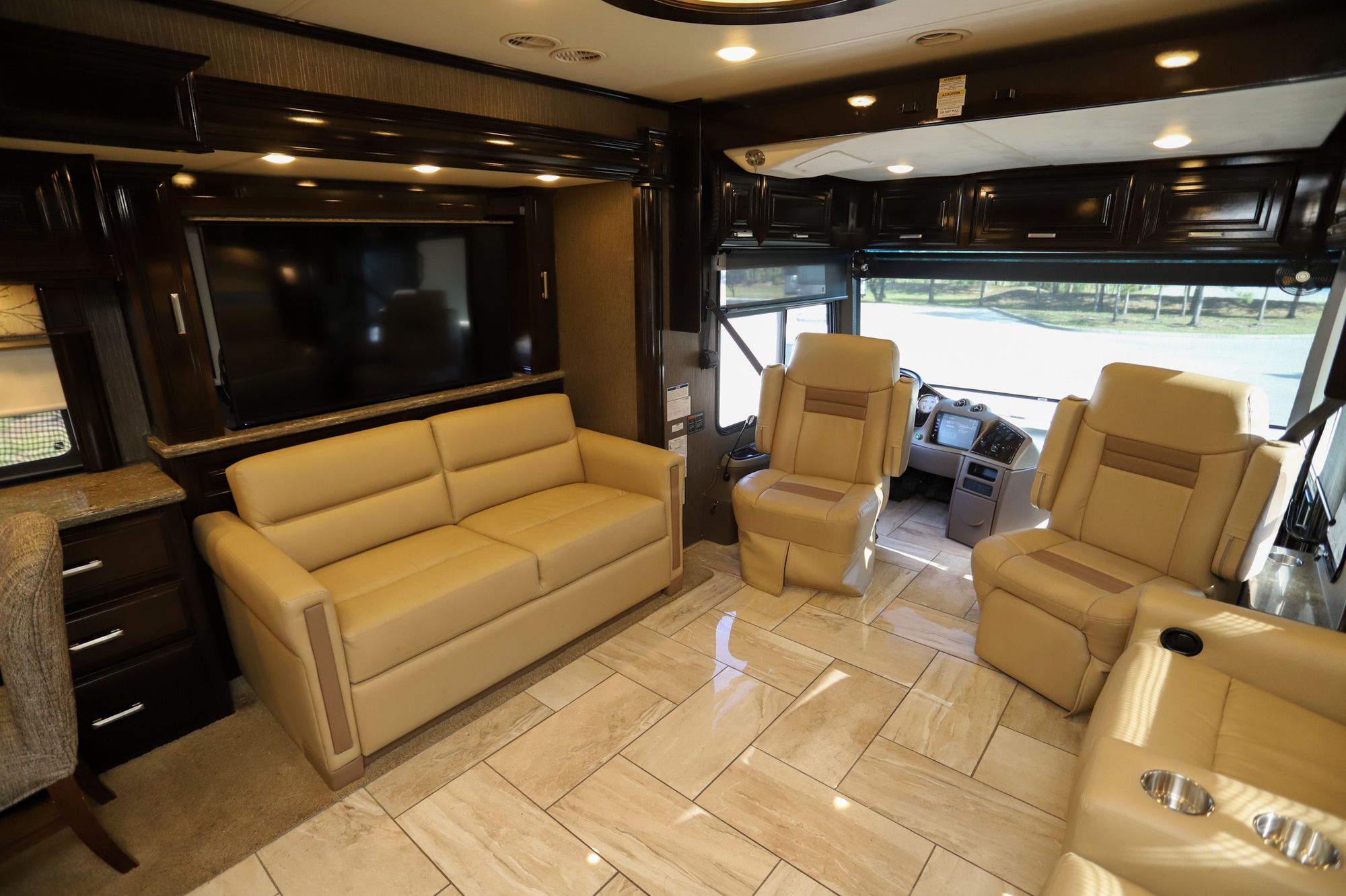 Used 2019 Thor Tuscany 40RT Class A  For Sale