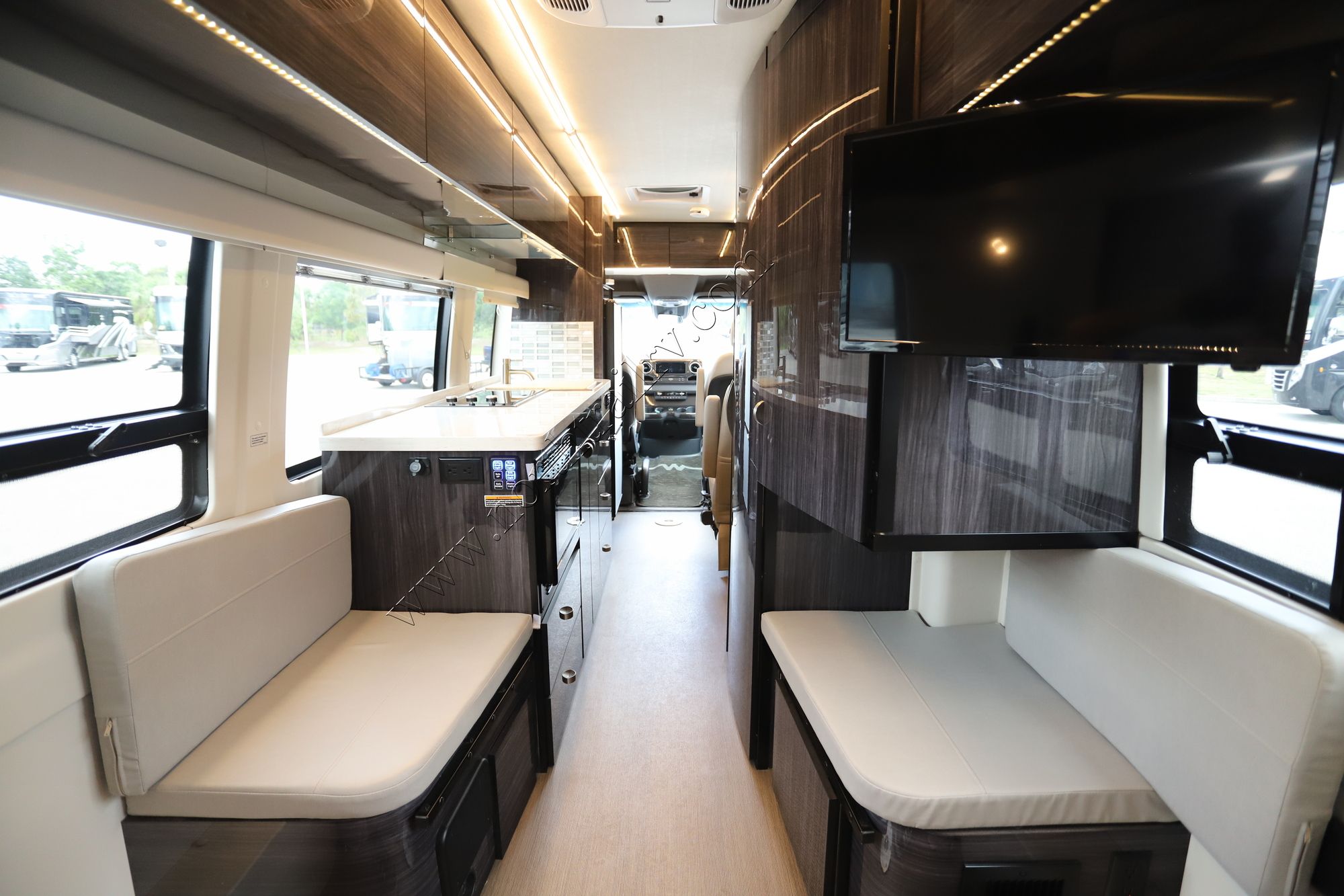 Used 2021 Winnebago Era 170B Class B  For Sale