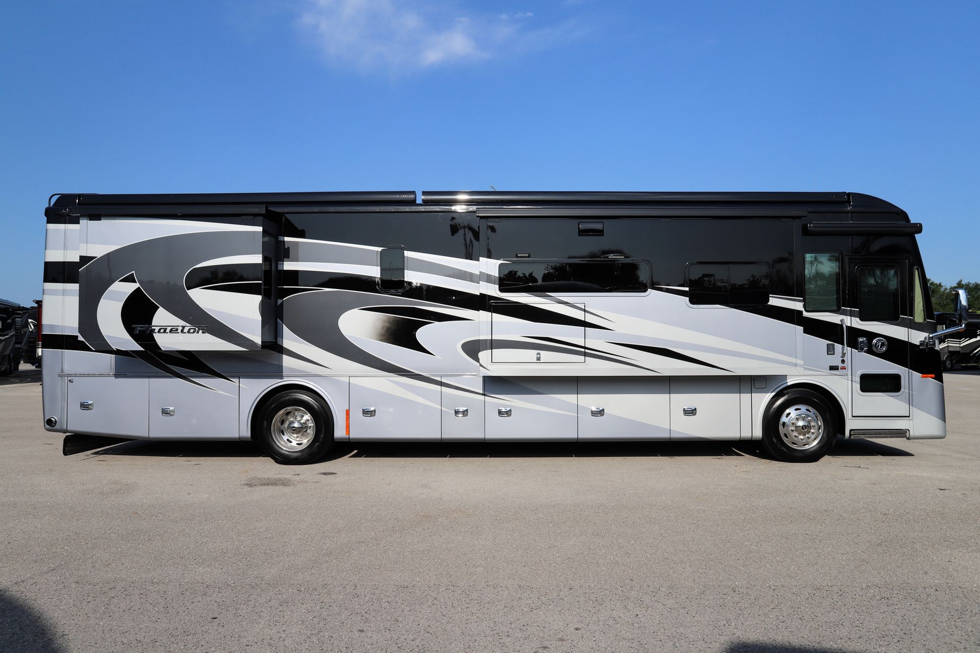 Used 2021 Tiffin Motor Homes Phaeton 40QKH Class A  For Sale