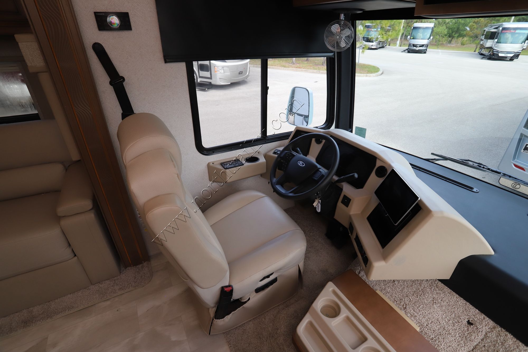 New 2022 Newmar Bay Star Sport 2702 Class A  For Sale