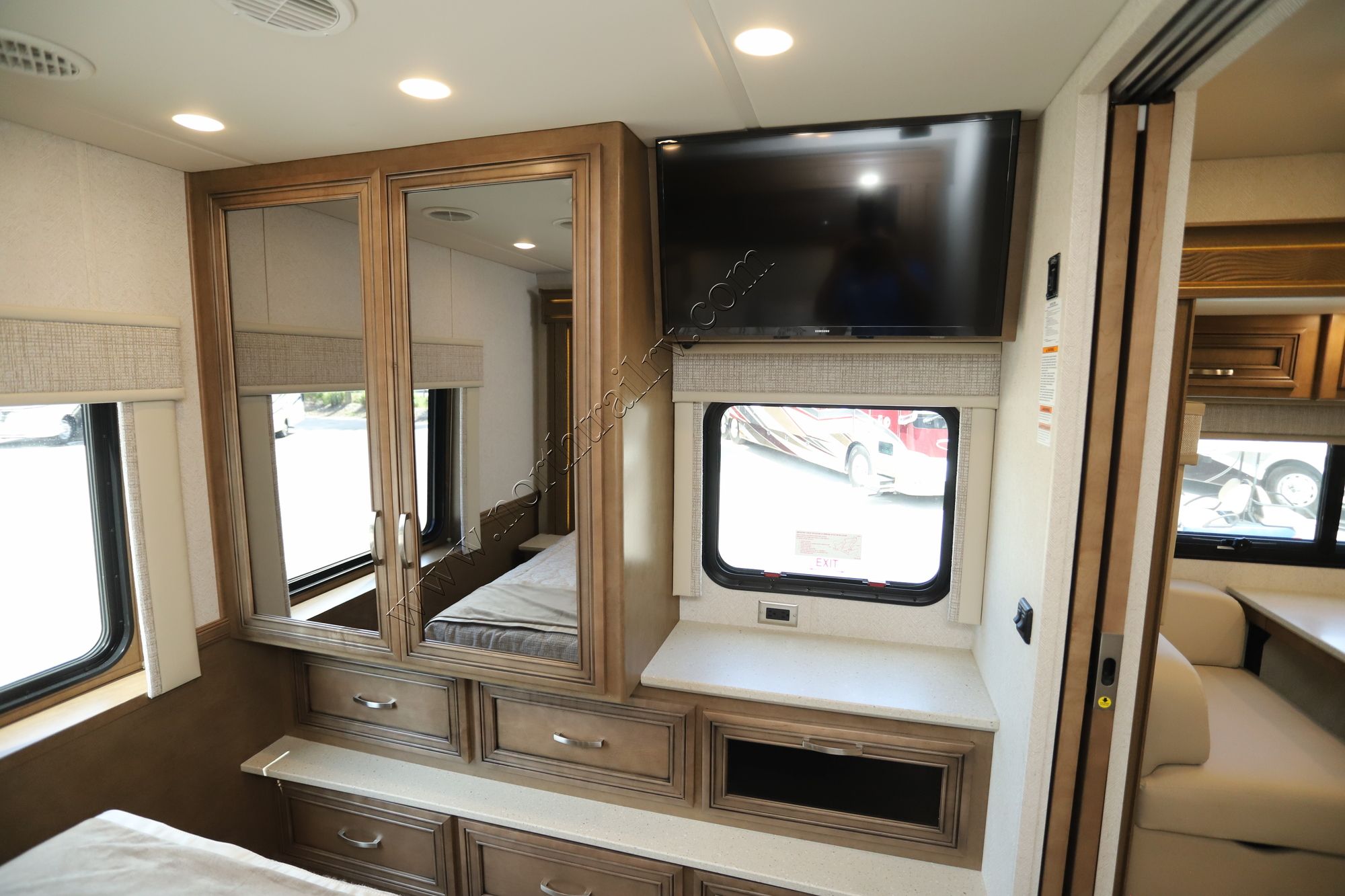 New 2022 Newmar Bay Star Sport 2702 Class A  For Sale