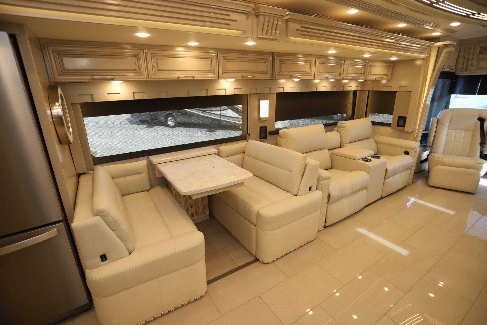 Used 2022 Newmar London Aire 4551 Class A  For Sale