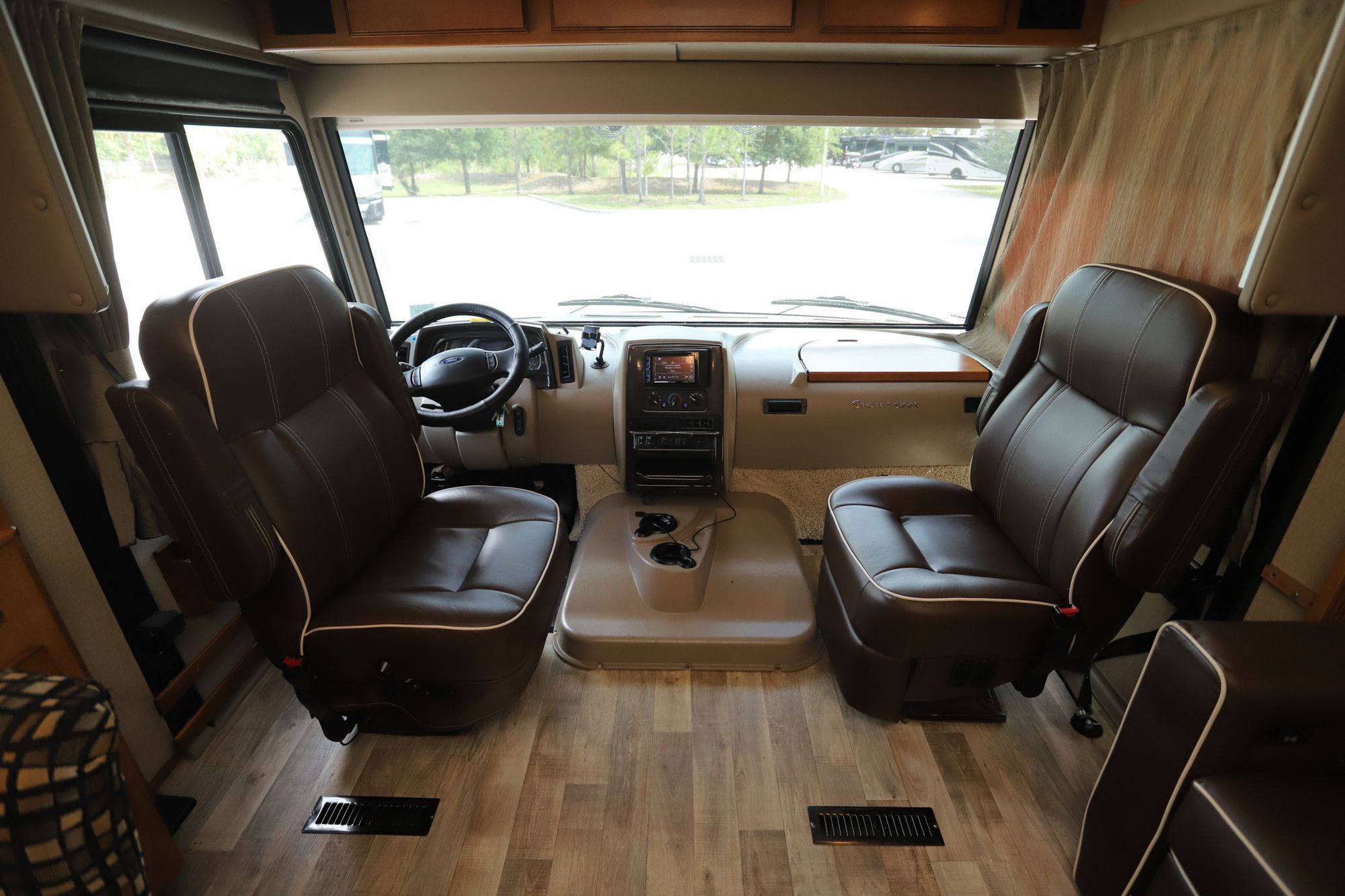 Used 2017 Winnebago Sightseer 33C Class A  For Sale