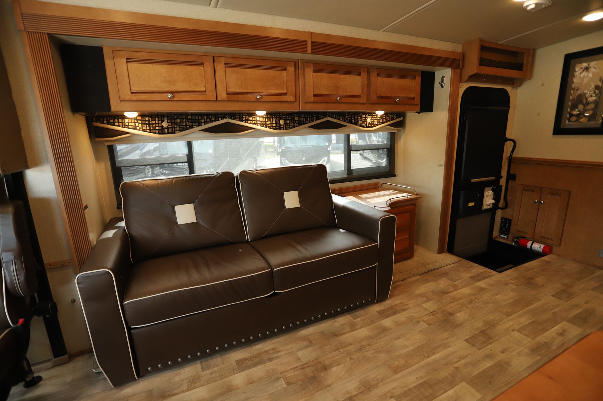 Used 2017 Winnebago Sightseer 33C Class A  For Sale