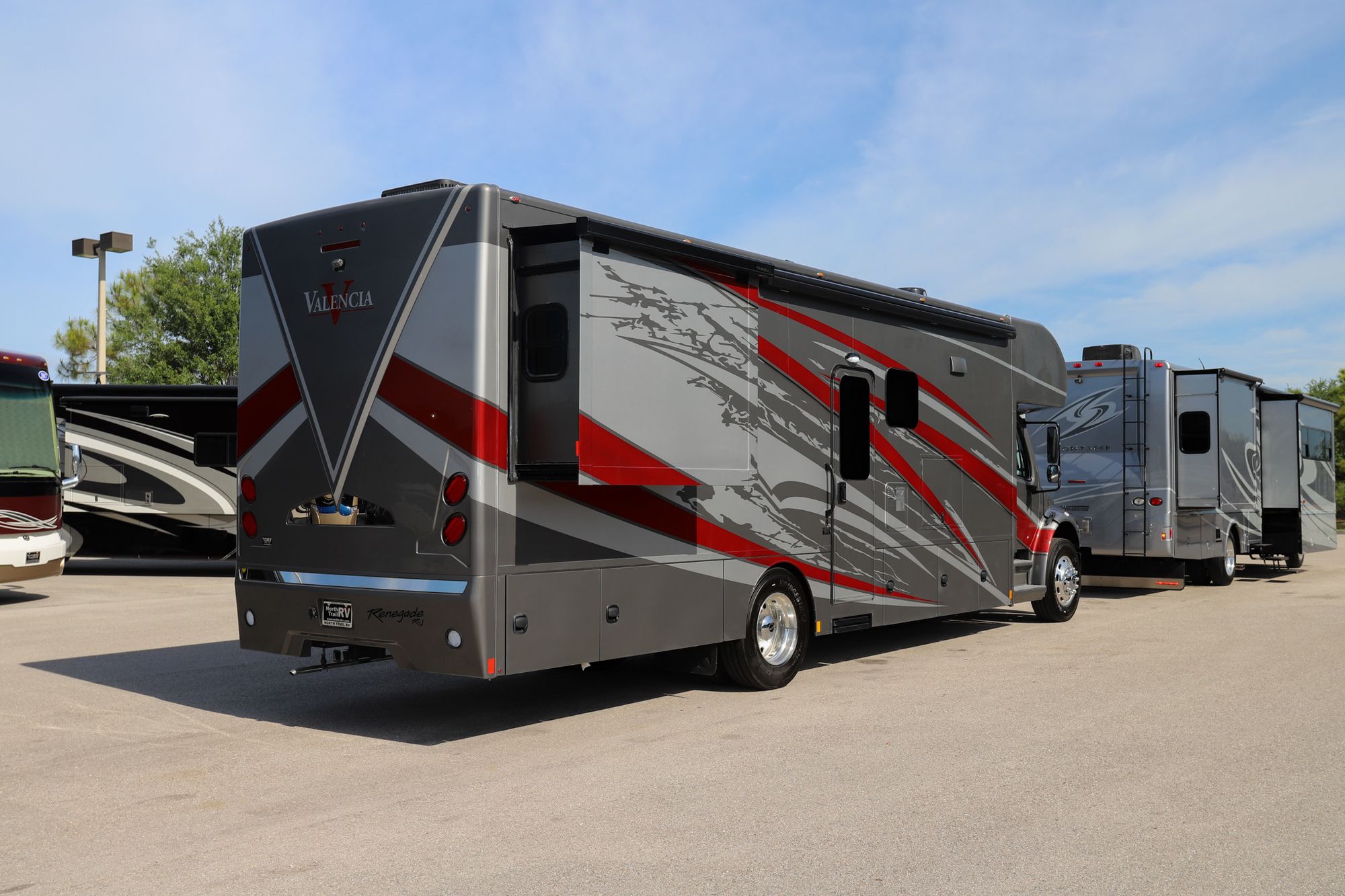 New 2022 Renegade Rv Valencia 35MB Super C  For Sale