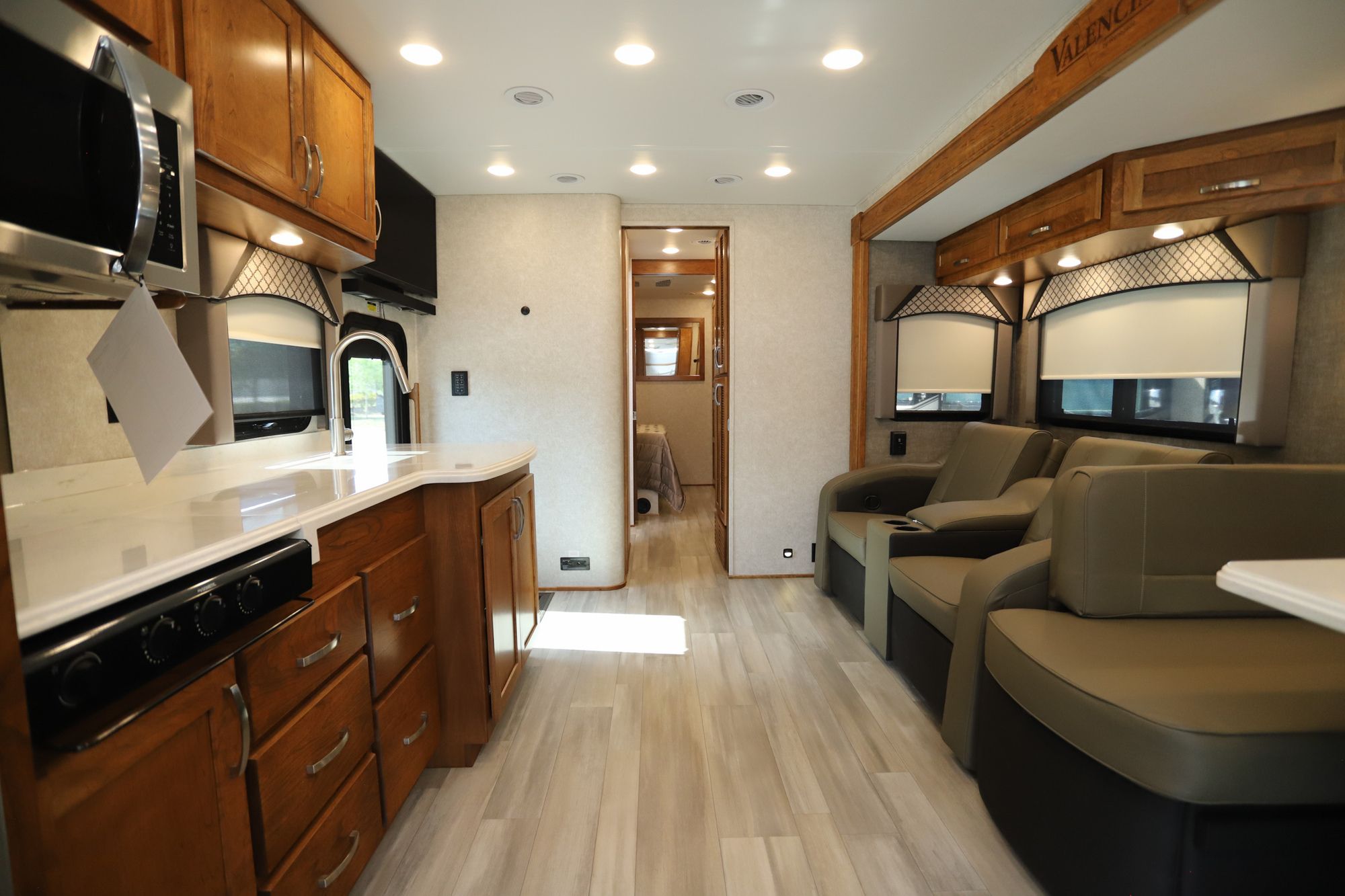 New 2022 Renegade Rv Valencia 35MB Super C  For Sale