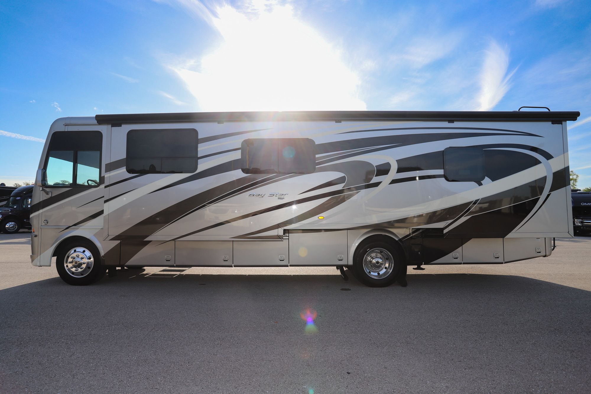 Used 2019 Newmar Baystar 3401 Class A  For Sale