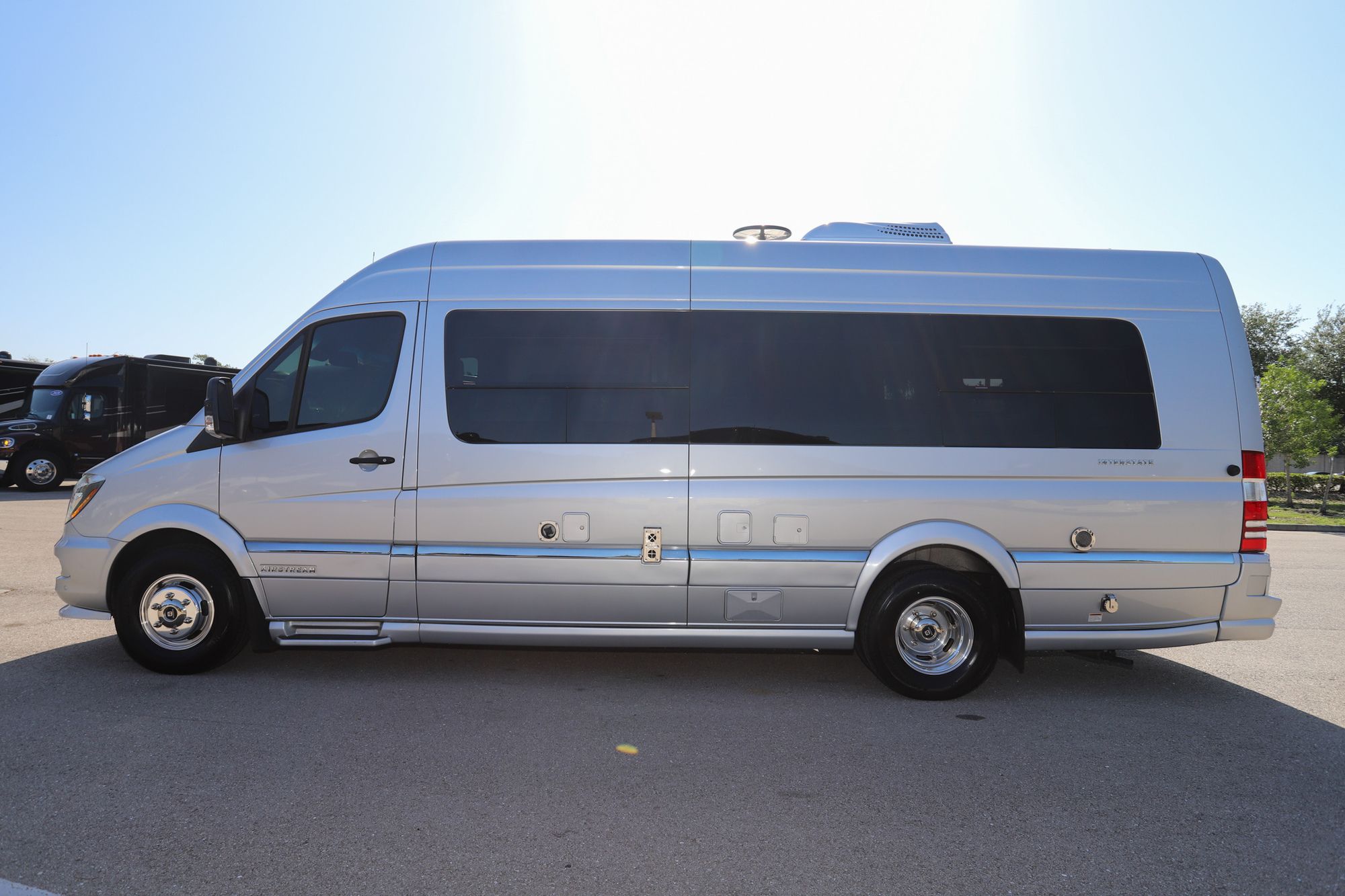 Used 2018 Airstream Interstate EXT LOUNGE Class B  For Sale