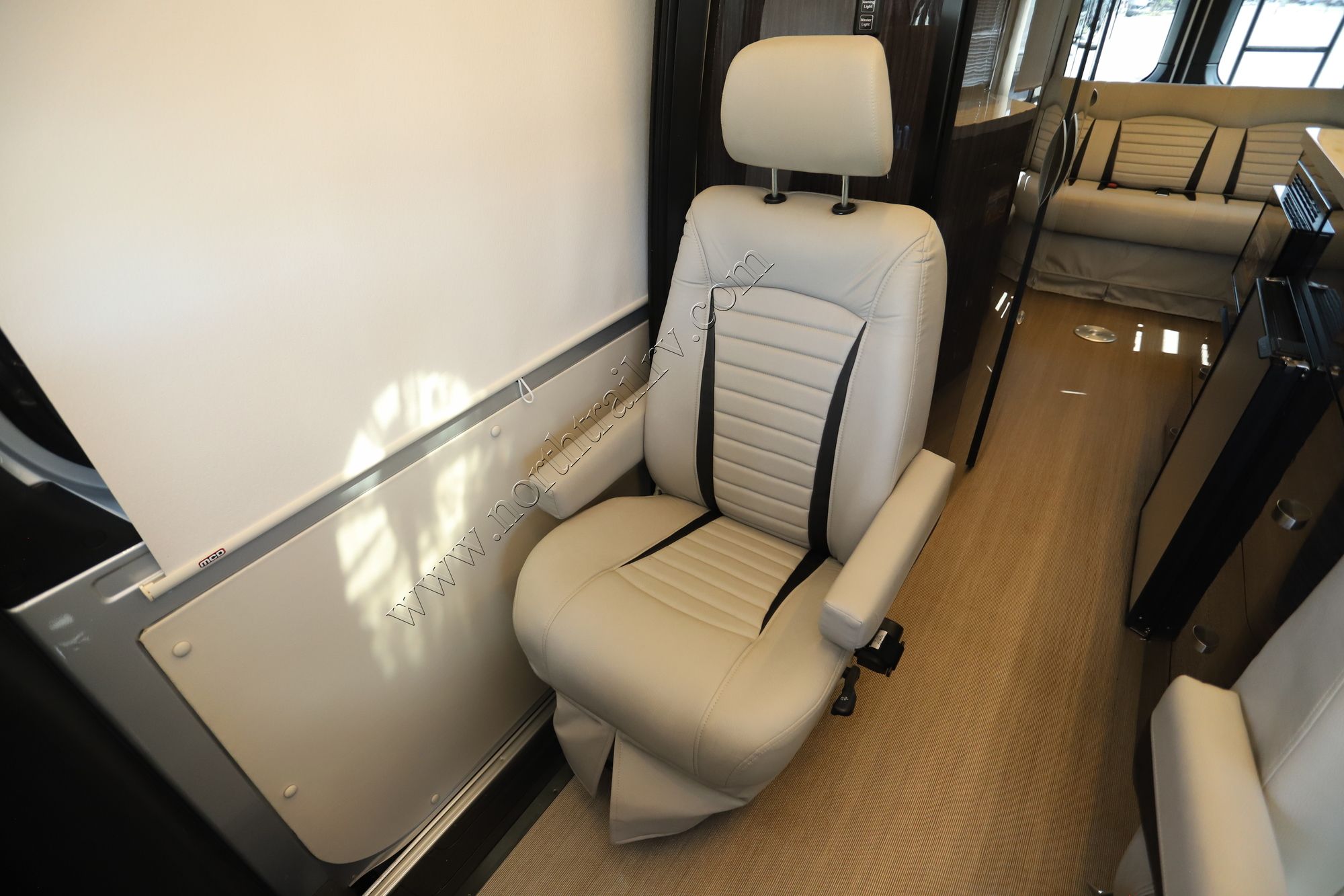 New 2022 Winnebago Era 170X Class B  For Sale