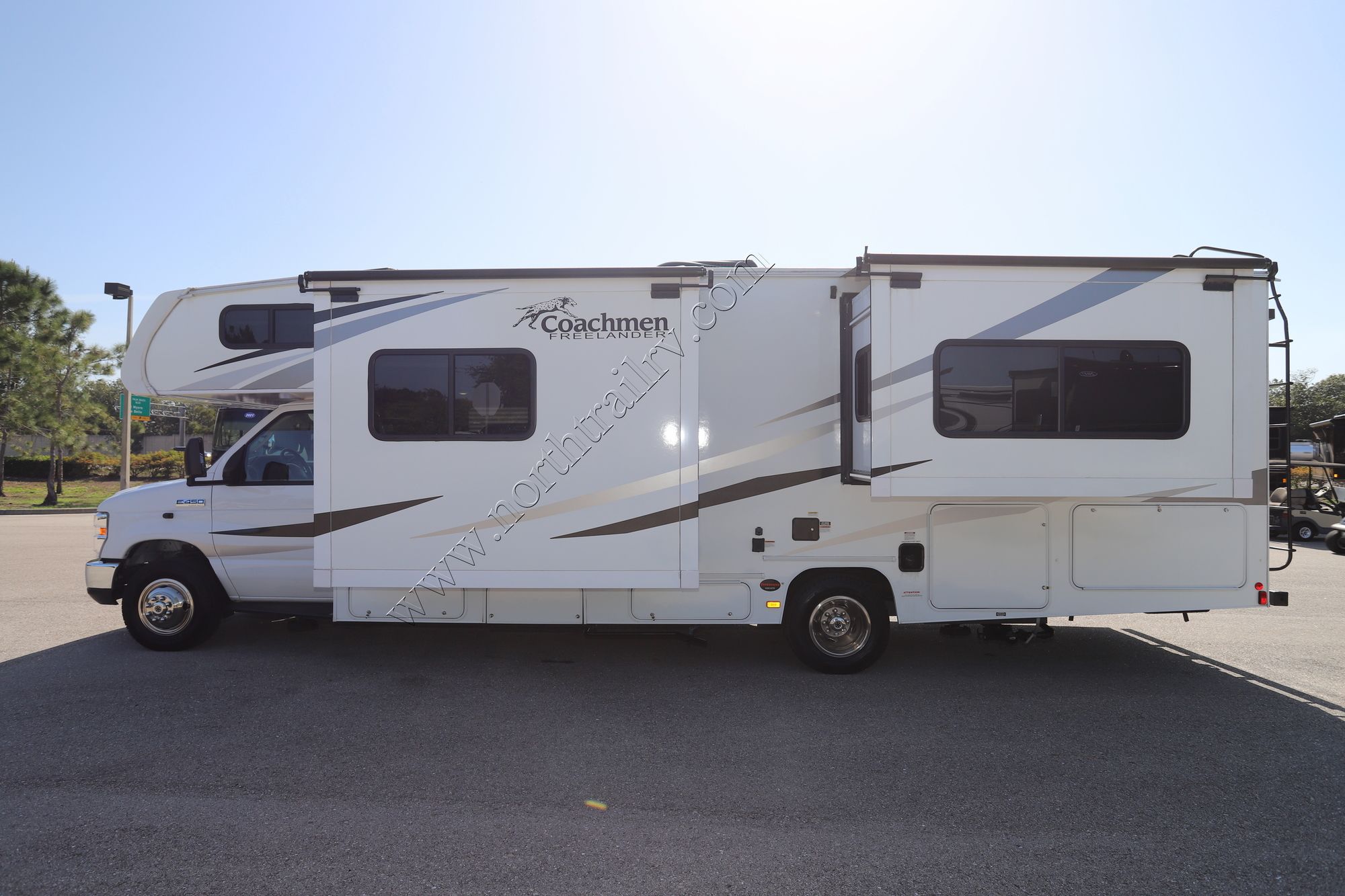 Used 2020 Coachmen Freelander 29K Class C  For Sale