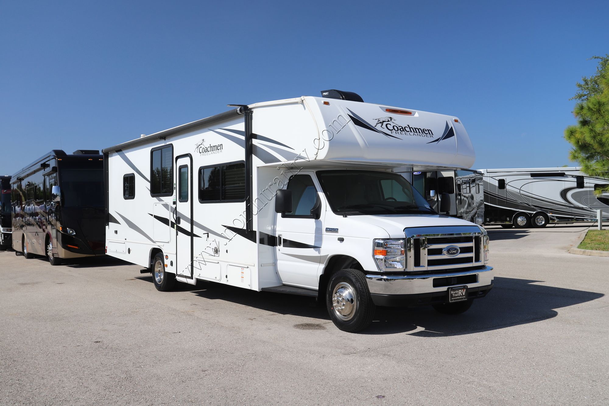 Used 2020 Coachmen Freelander 29K Class C  For Sale