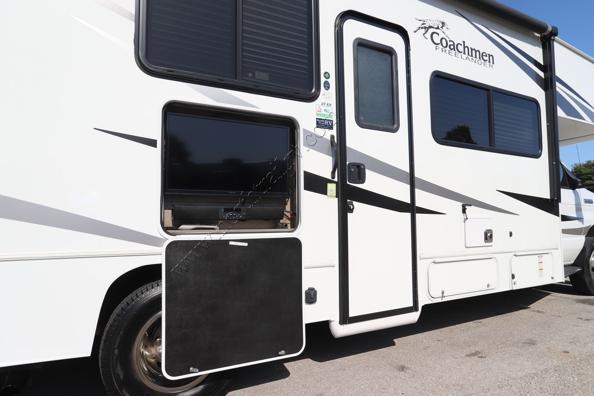 Used 2020 Coachmen Freelander 29K Class C  For Sale