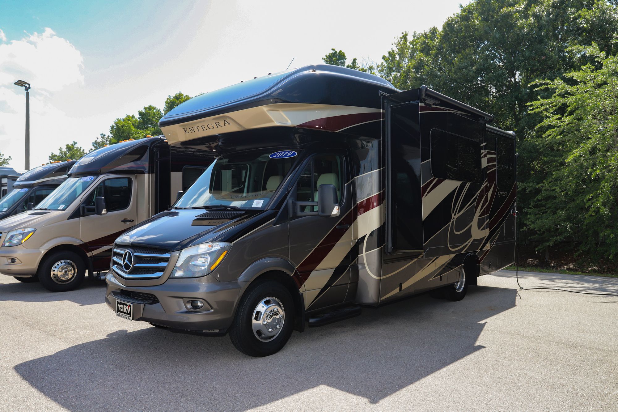 Used 2019 Entegra Quest 24K Class C  For Sale