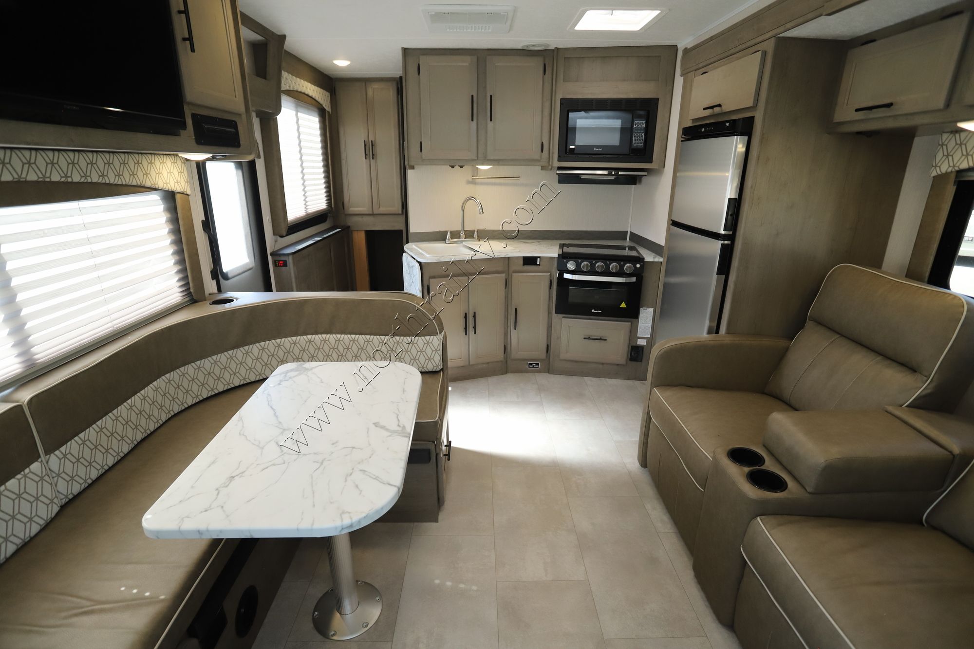 Used 2020 Coachmen Freelander 29K Class C  For Sale