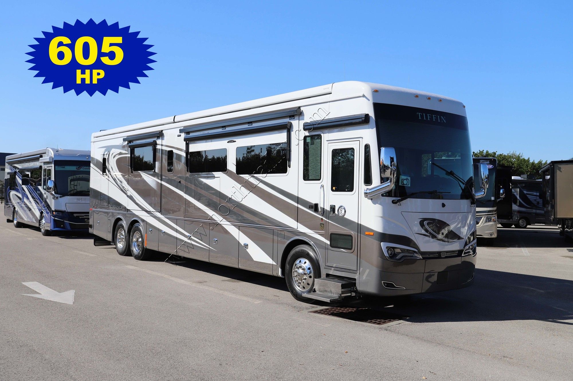 New 2022 Tiffin Motor Homes Allegro Bus 45FP Class A  For Sale