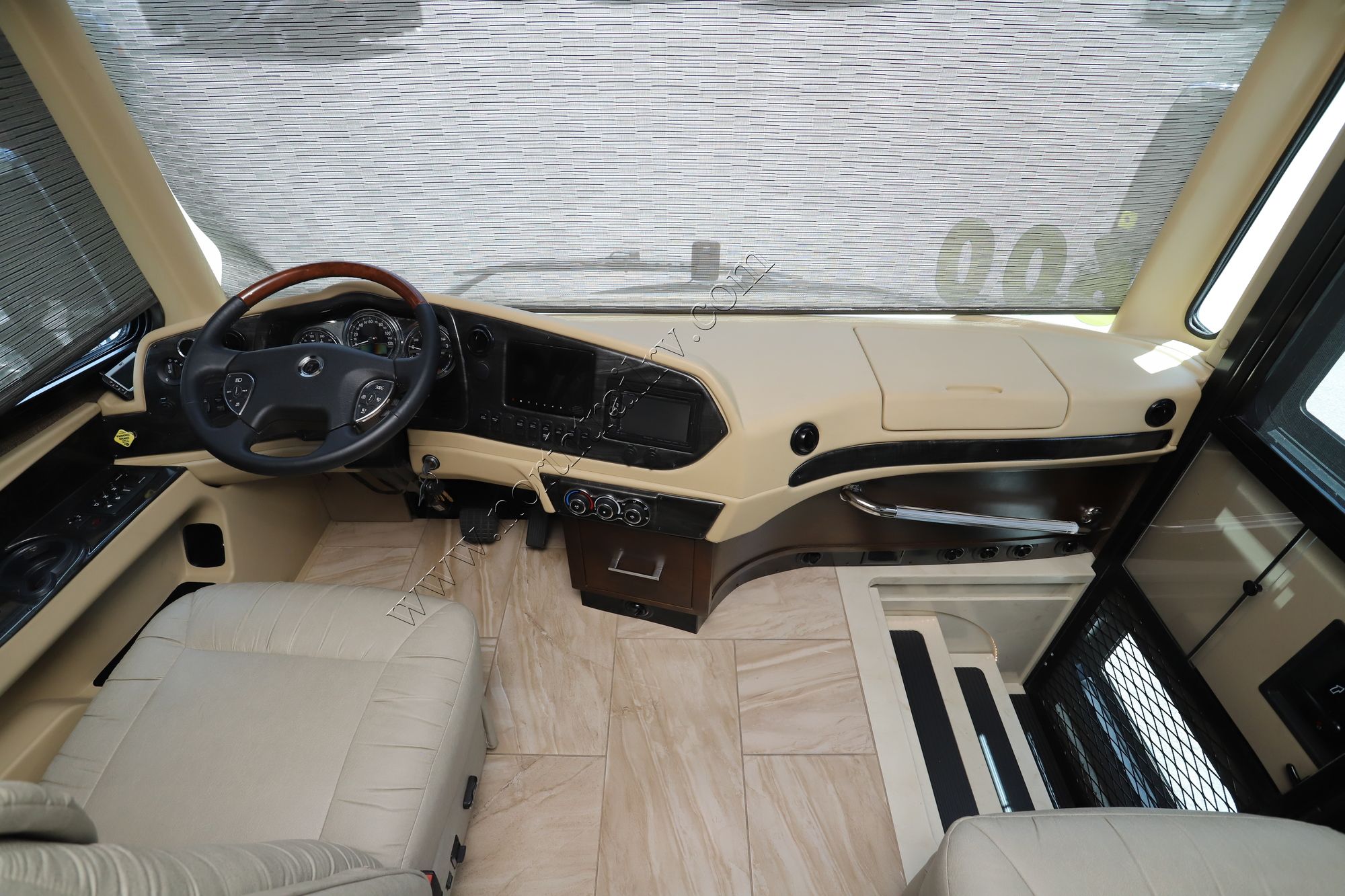 Used 2017 Tiffin Motor Homes Allegro Bus 45OPP Class A  For Sale