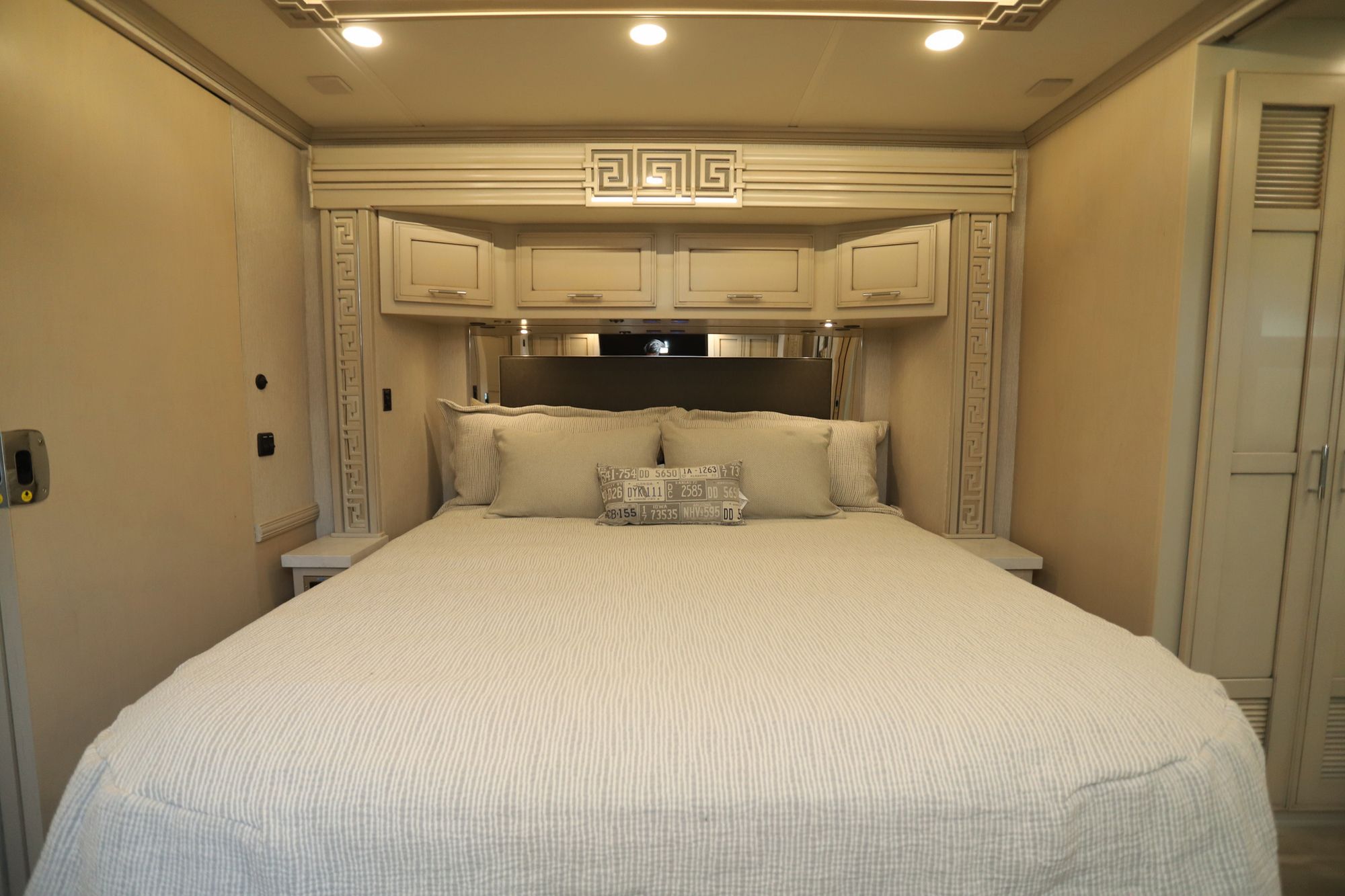 New 2022 Newmar Ventana 4369 Class A  For Sale