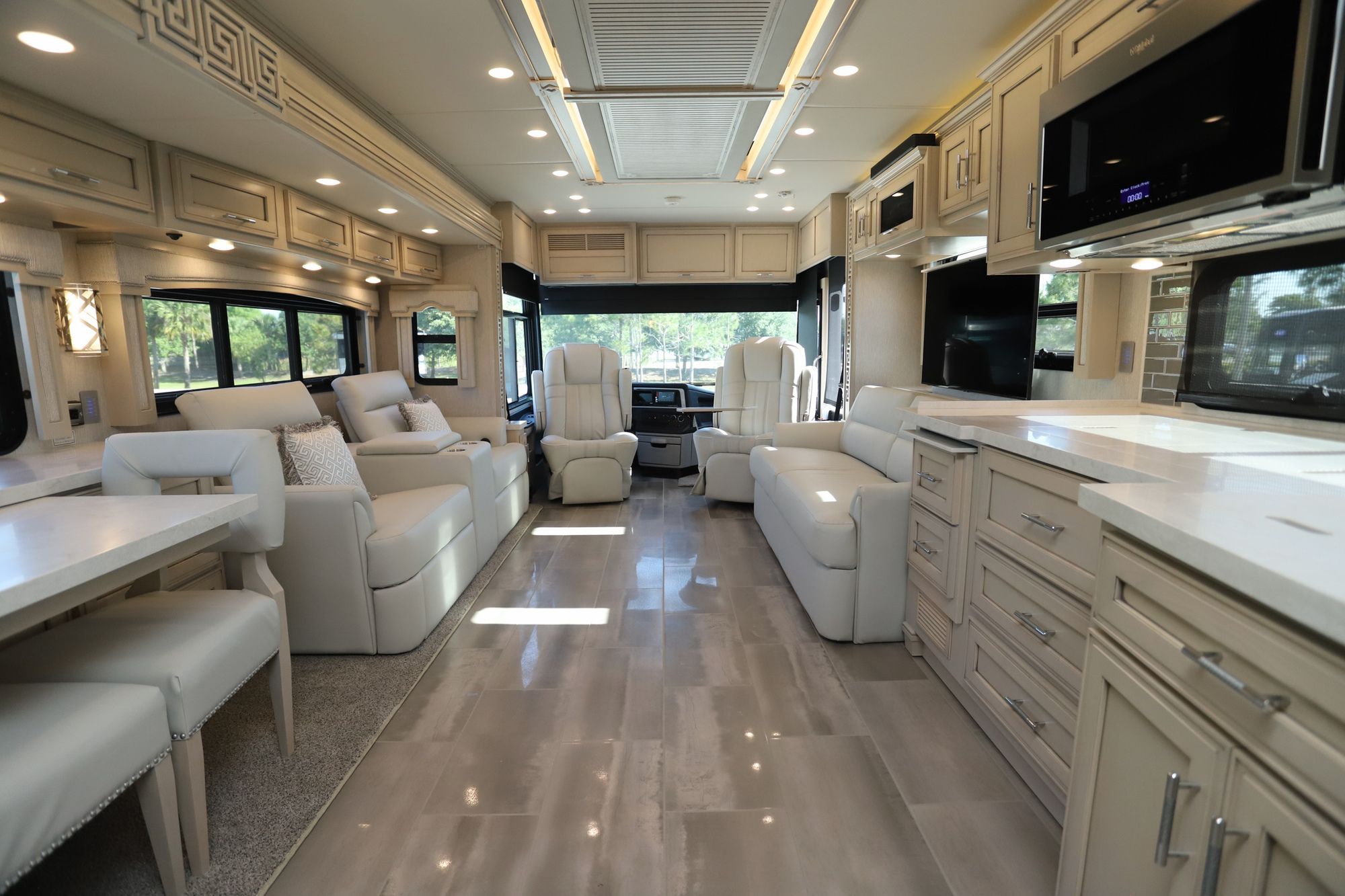 New 2022 Newmar Ventana 4369 Class A  For Sale