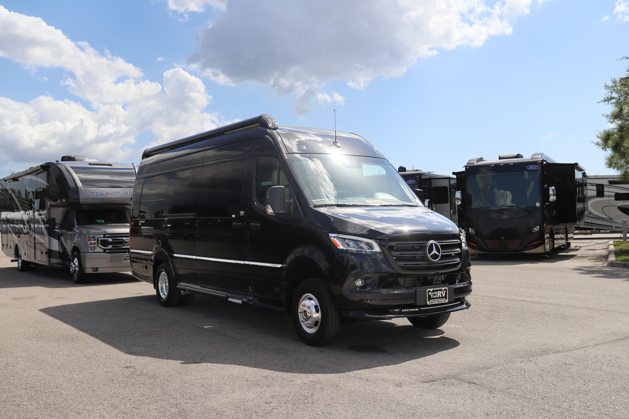 New 2022 Airstream Interstate 24GL Class B  For Sale