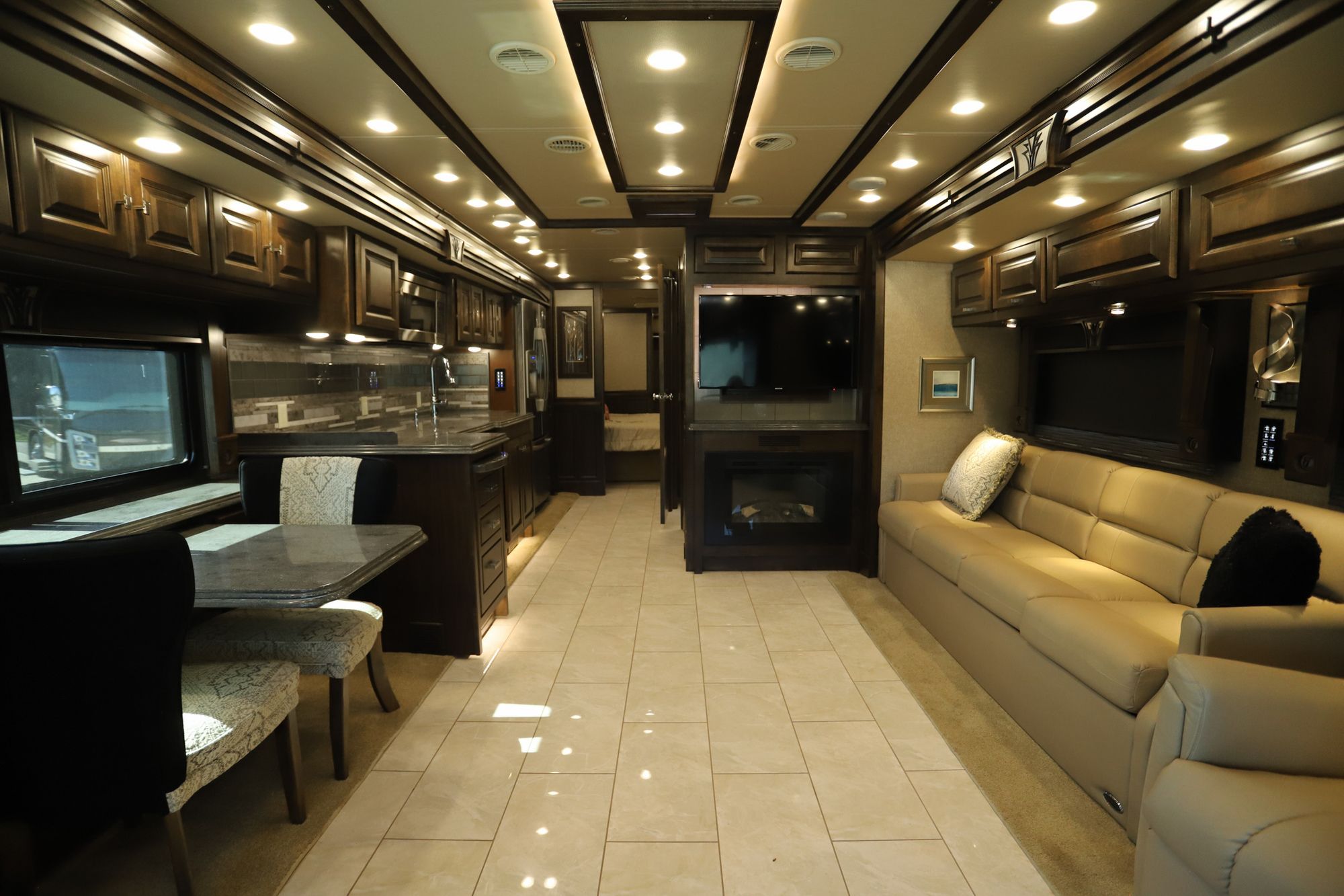 Used 2017 Tiffin Motor Homes Phaeton 40AH Class A  For Sale