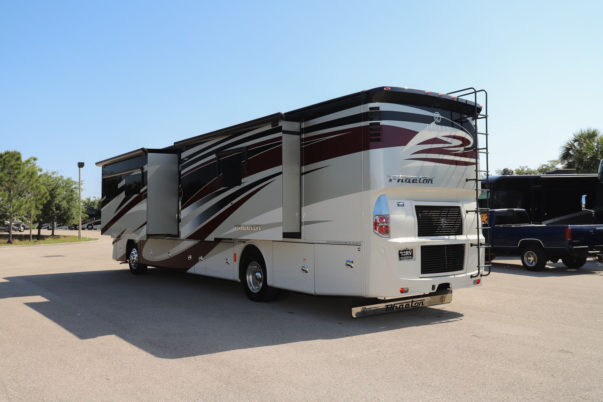 Used 2017 Tiffin Motor Homes Phaeton 40AH Class A  For Sale