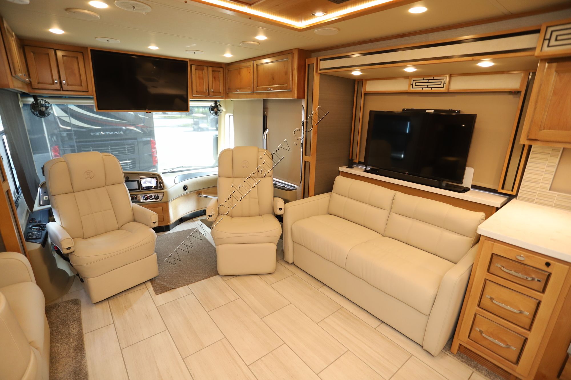 Used 2021 Tiffin Motor Homes Allegro Red 37BA Class A  For Sale