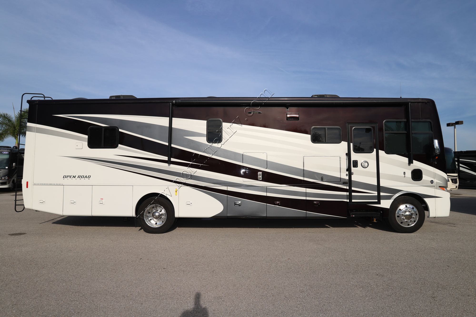 Used 2018 Tiffin Motor Homes Allegro 36LA Class A  For Sale