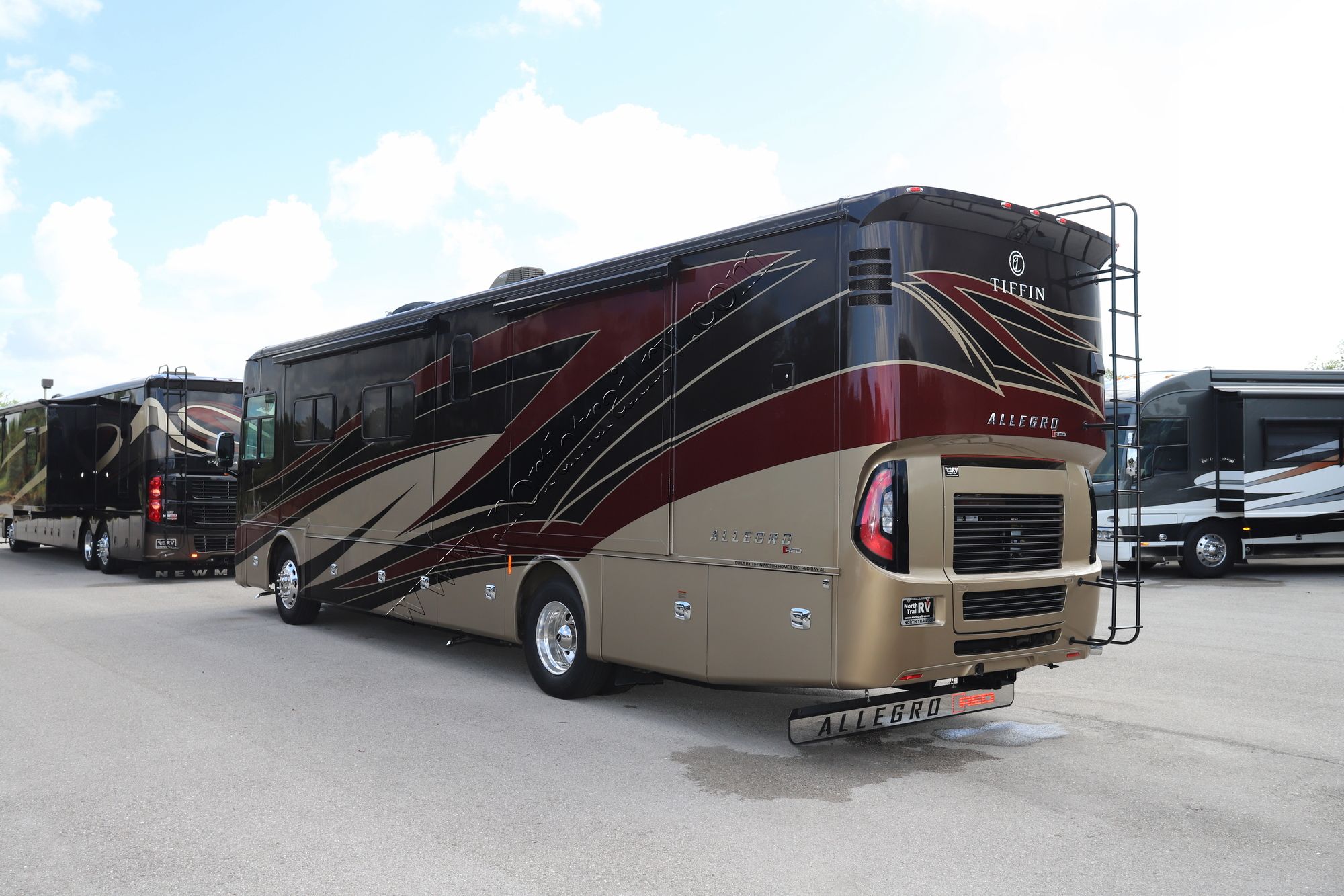 Used 2021 Tiffin Motor Homes Allegro Red 37BA Class A  For Sale