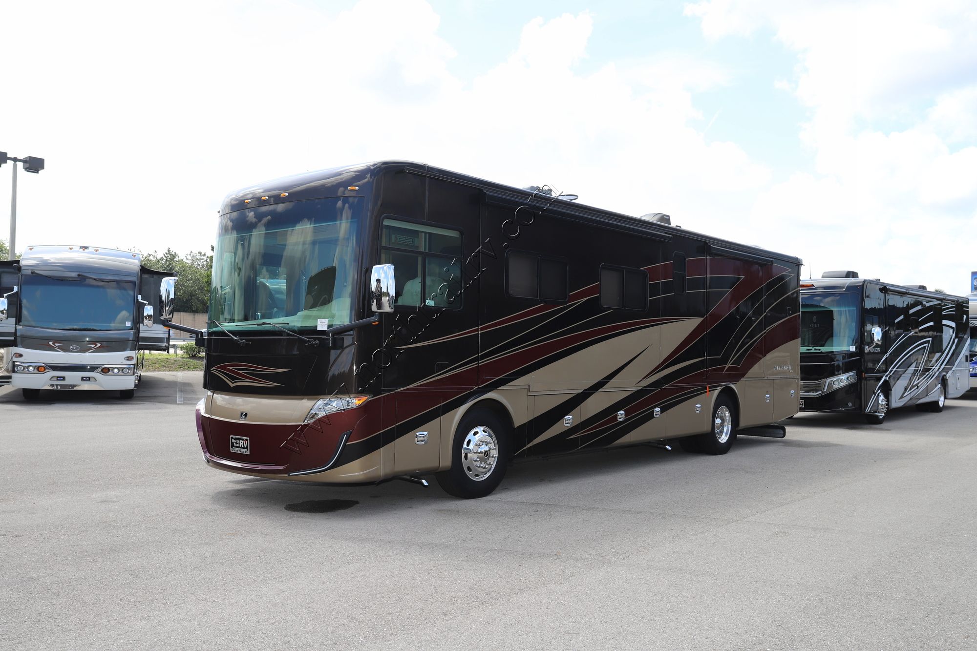 Used 2021 Tiffin Motor Homes Allegro Red 37BA Class A  For Sale