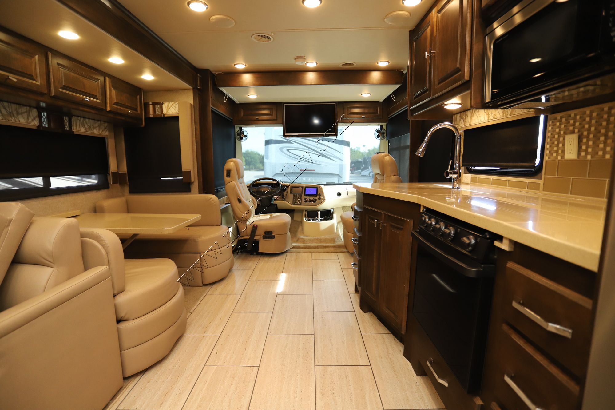 Used 2018 Tiffin Motor Homes Allegro 36LA Class A  For Sale