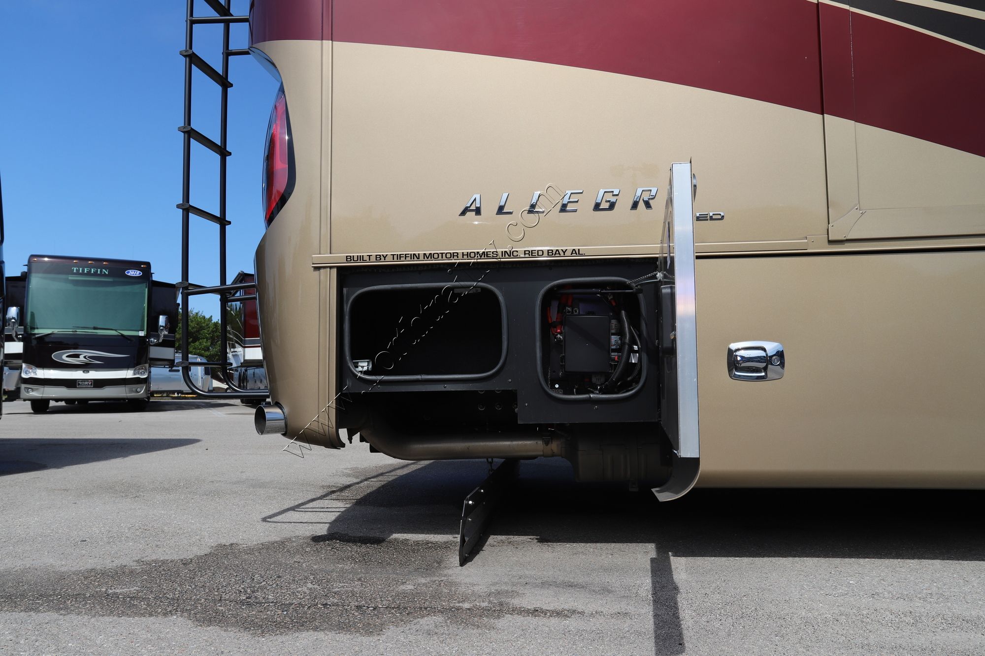 Used 2021 Tiffin Motor Homes Allegro Red 37BA Class A  For Sale