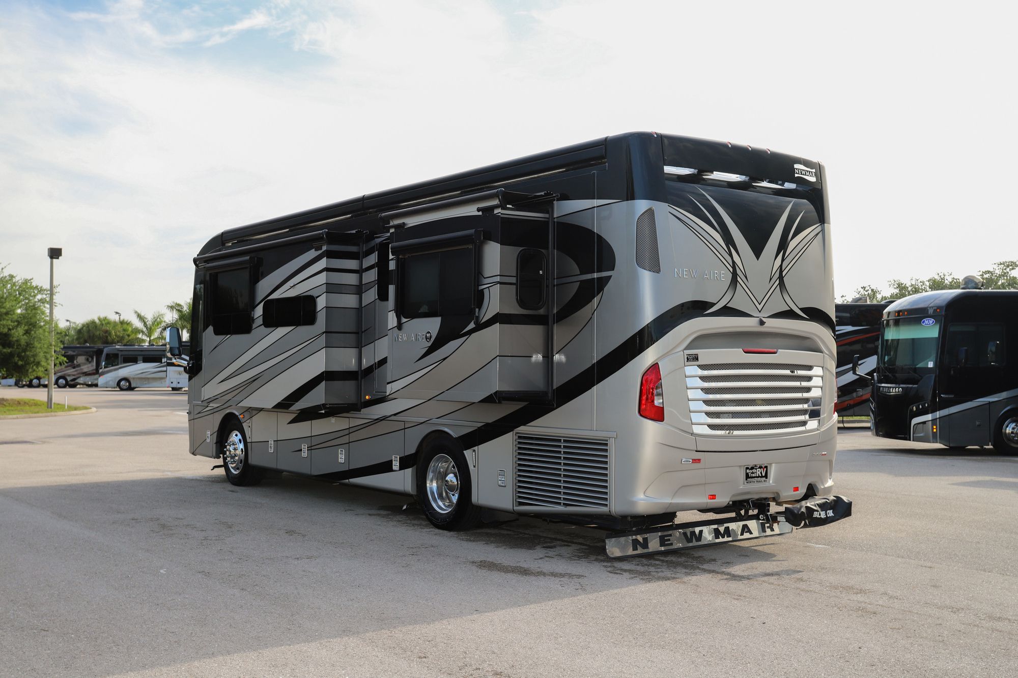 Used 2018 Newmar New Aire 3341 Class A  For Sale