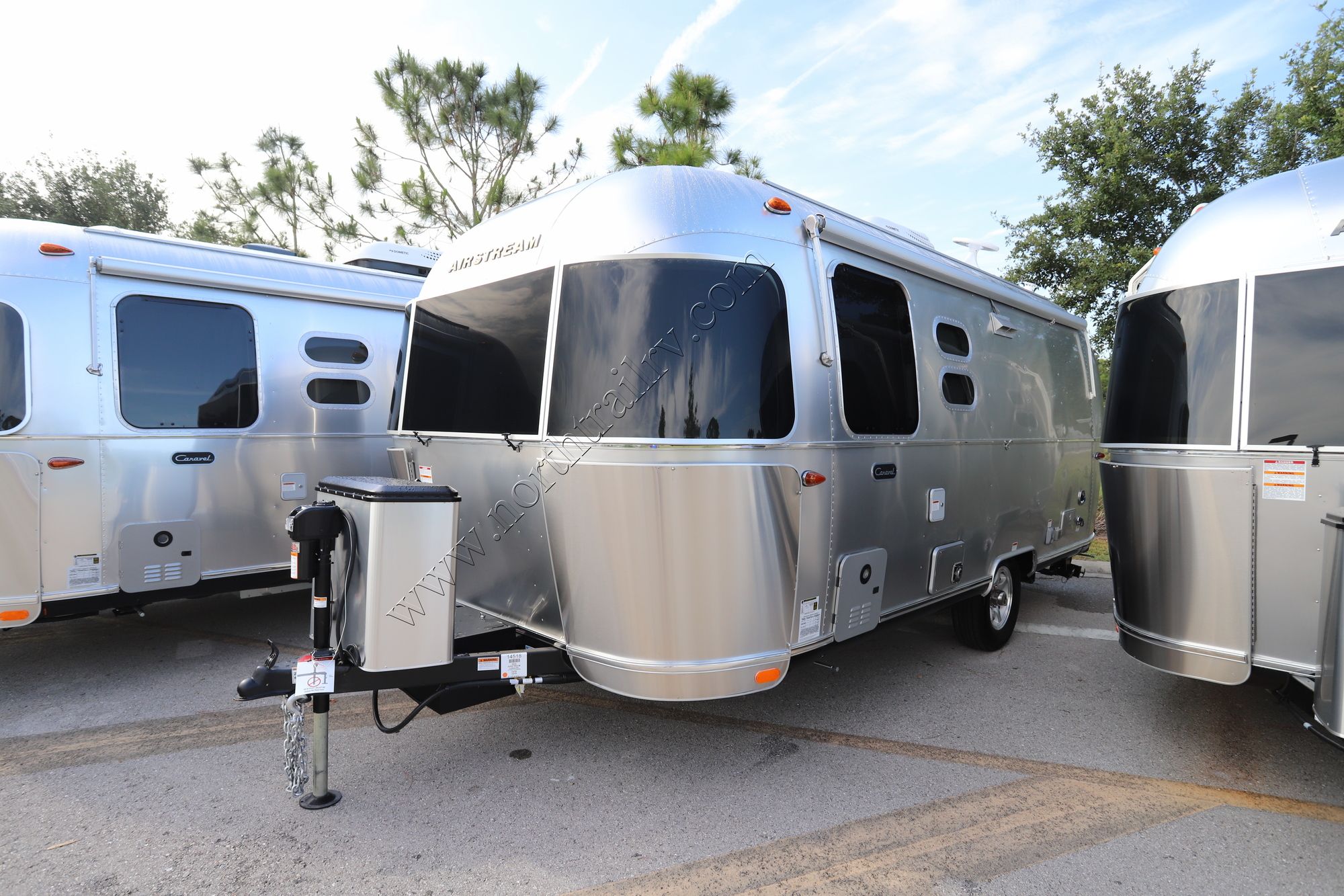 2022 Airstream Caravel 22FB Travel Trailer New  For Sale
