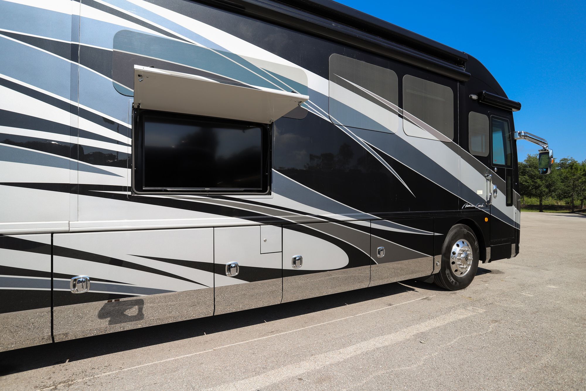 Used 2019 American Eagle 45A Class A  For Sale