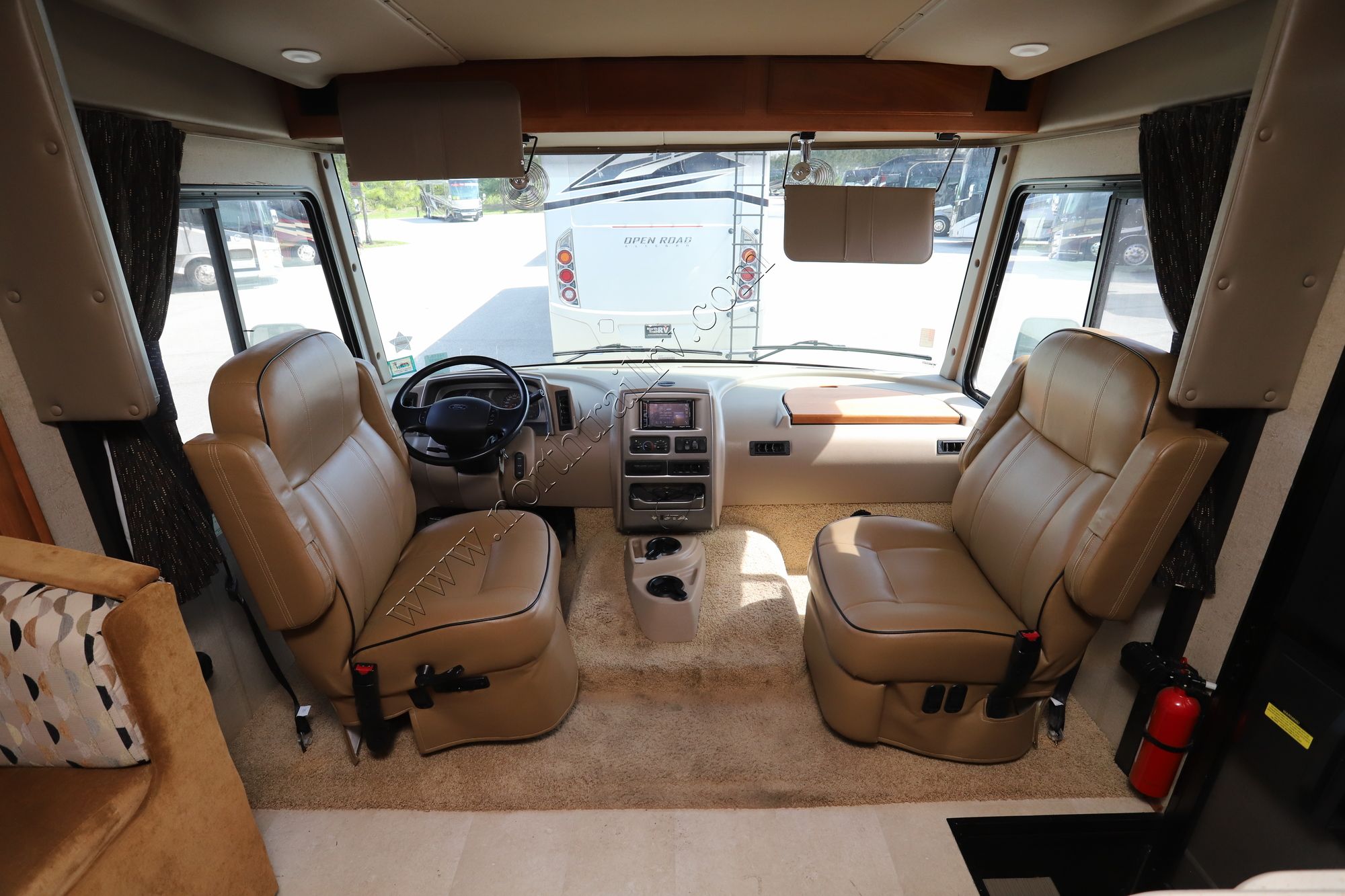 Used 2016 Winnebago Vista Lx 35F Class A  For Sale