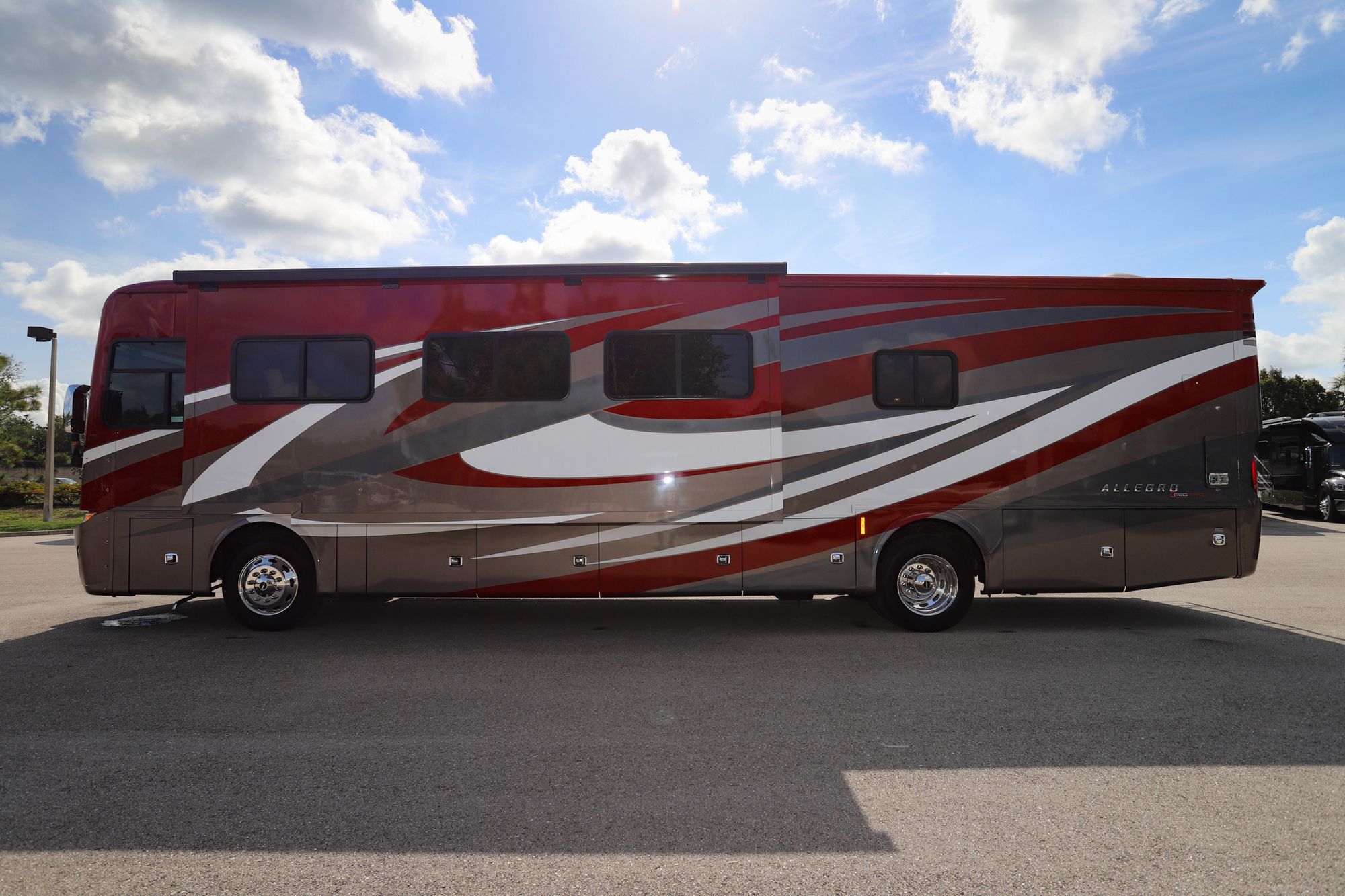 Used 2021 Tiffin Motor Homes Allegro Red 38LL Class A  For Sale