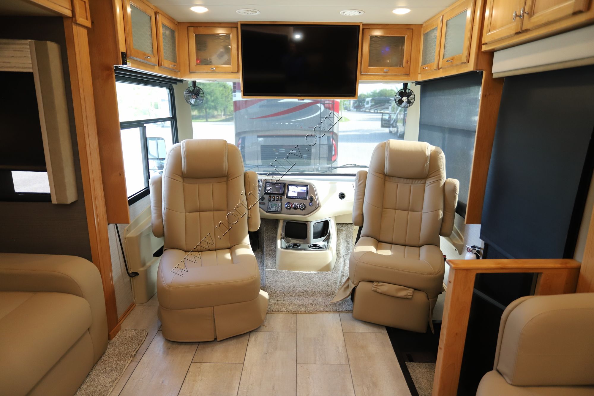 New 2022 Tiffin Motor Homes Allegro 34PA Class A  For Sale