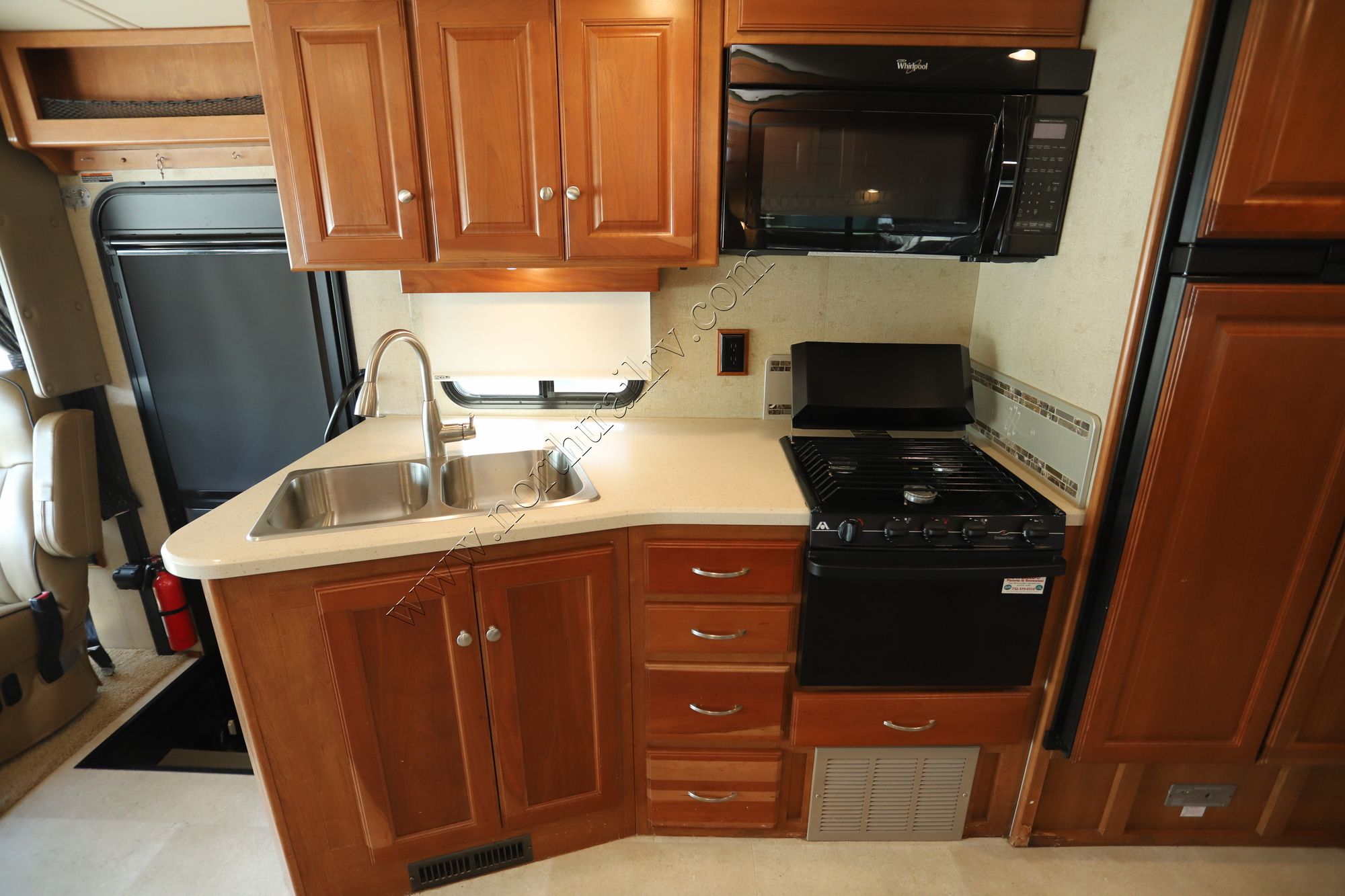 Used 2016 Winnebago Vista Lx 35F Class A  For Sale