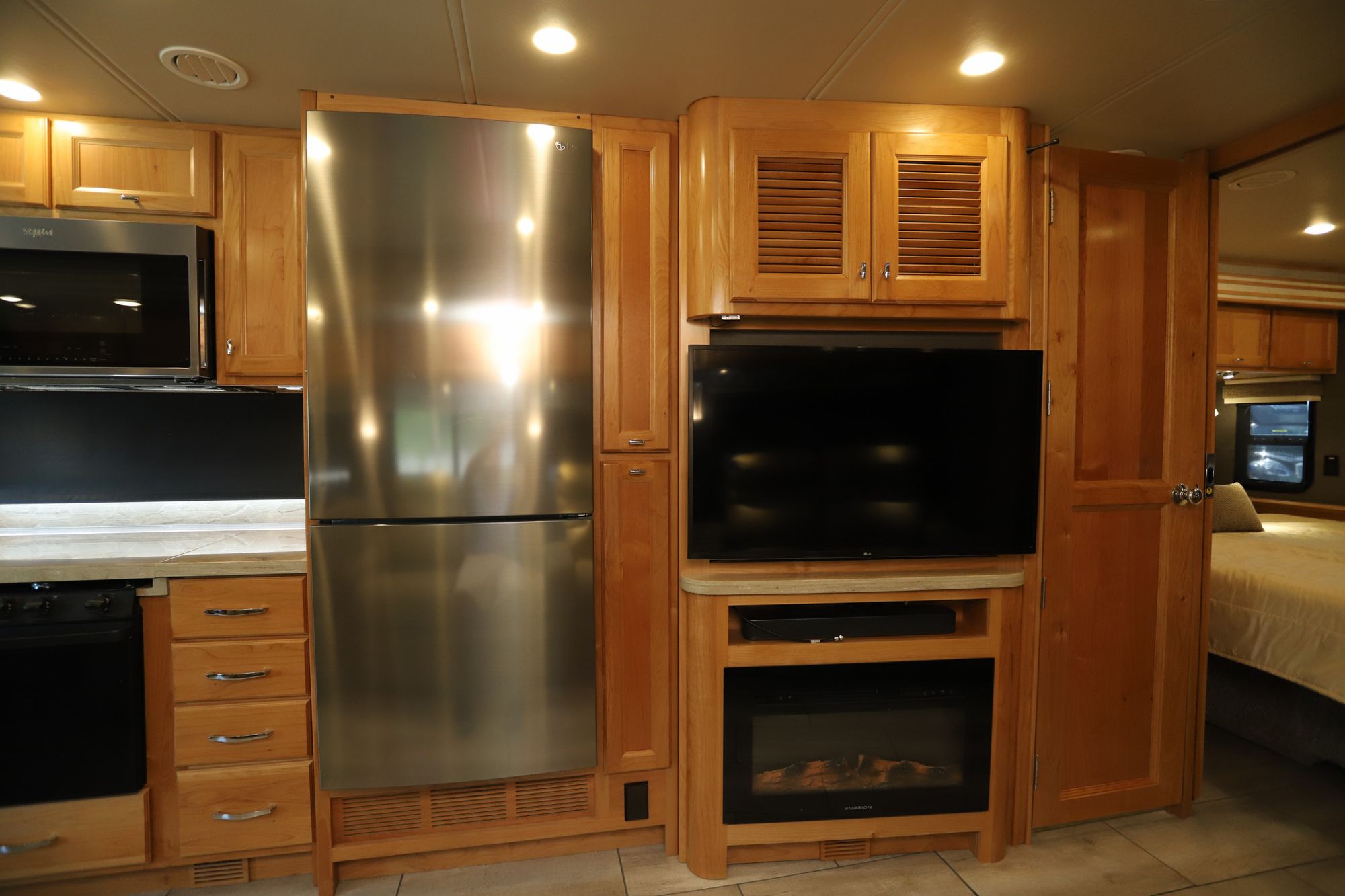 Used 2021 Tiffin Motor Homes Allegro Red 38LL Class A  For Sale