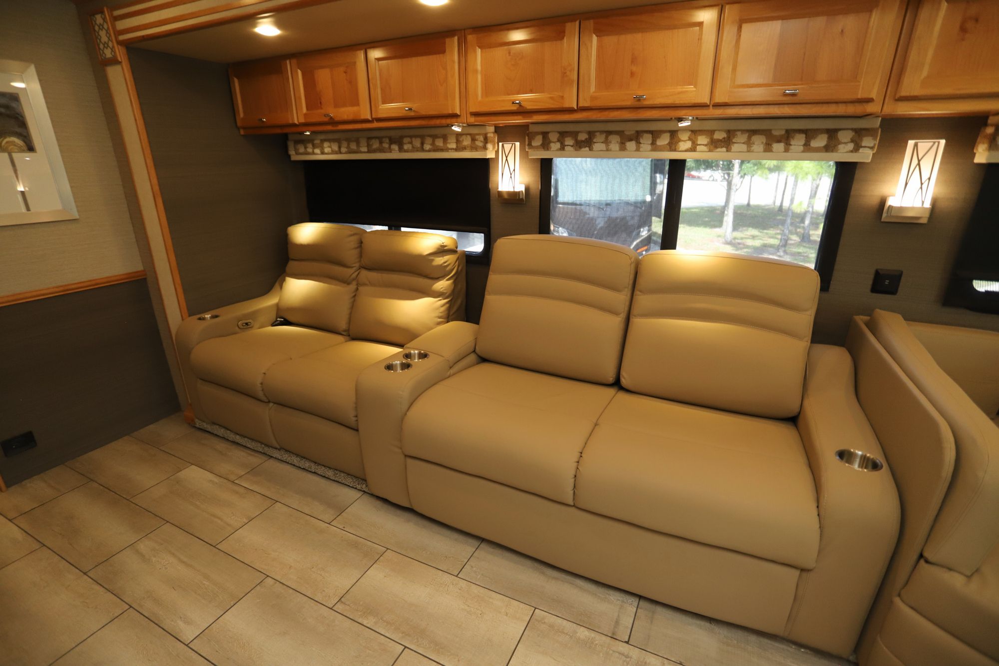 Used 2021 Tiffin Motor Homes Allegro Red 38LL Class A  For Sale