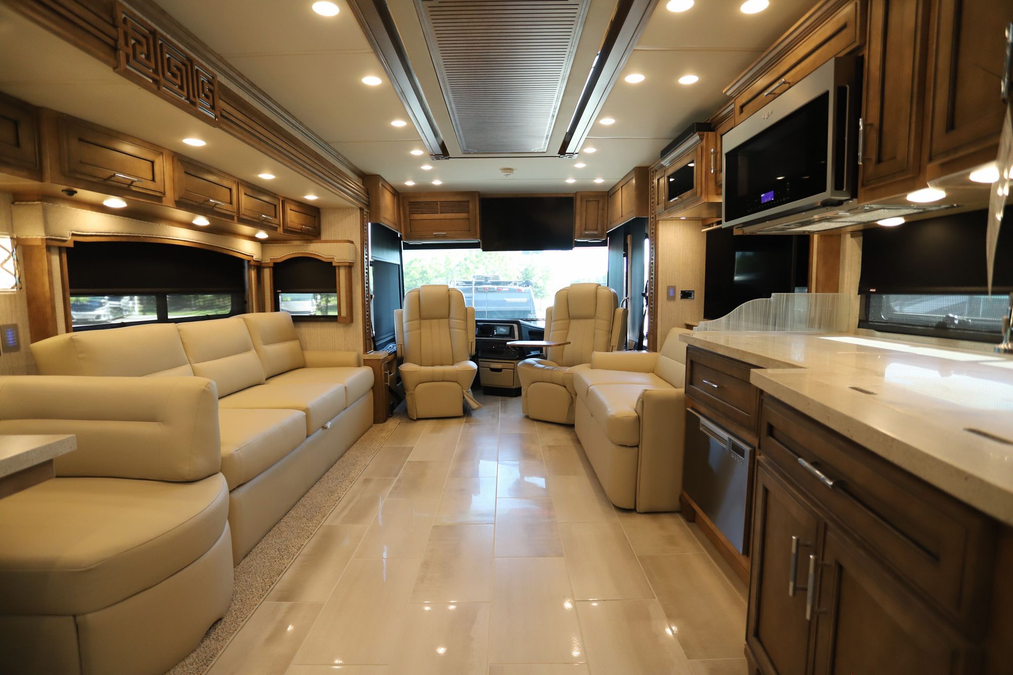 New 2022 Newmar Ventana 4310 Class A  For Sale