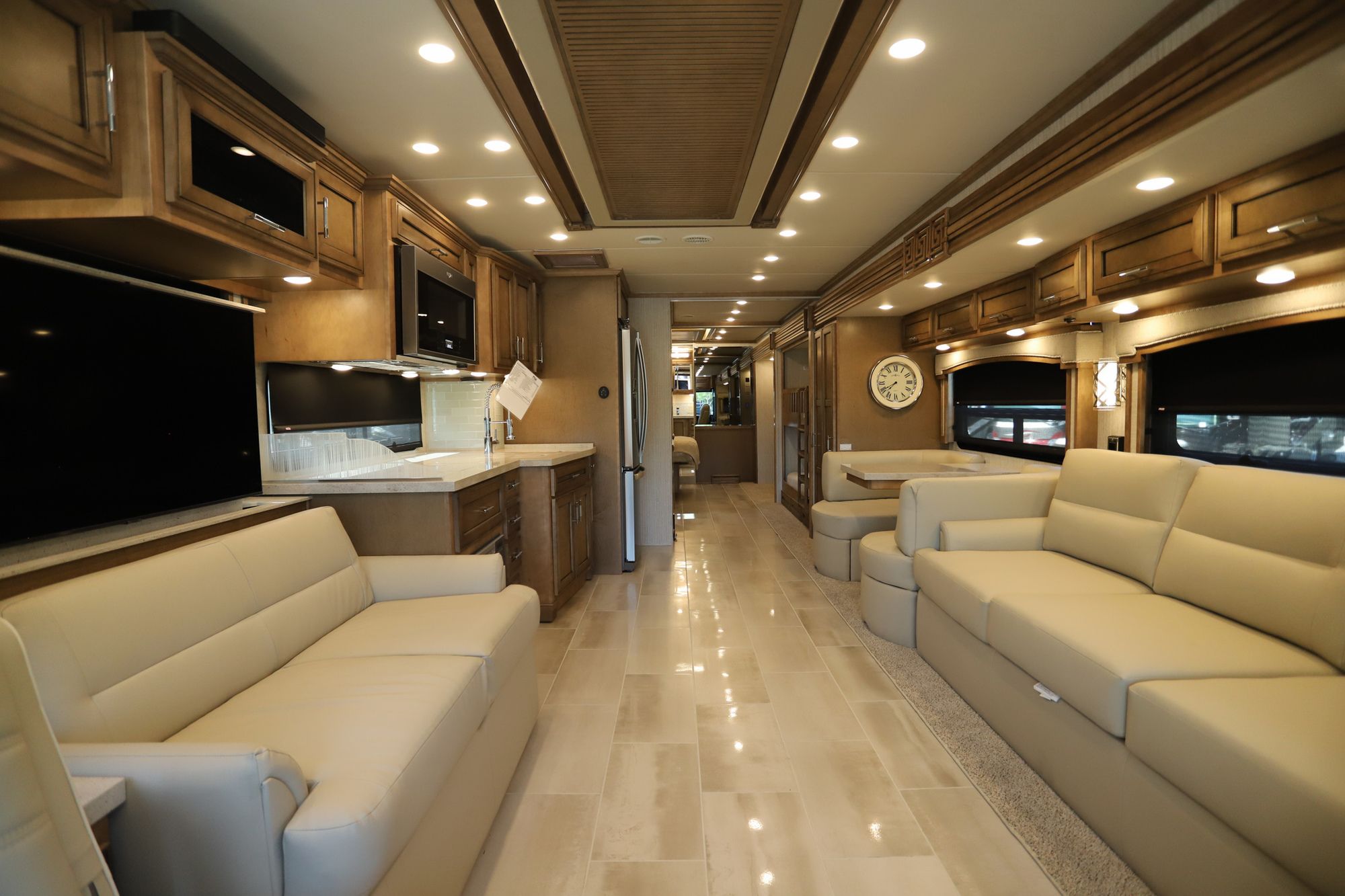 New 2022 Newmar Ventana 4310 Class A  For Sale